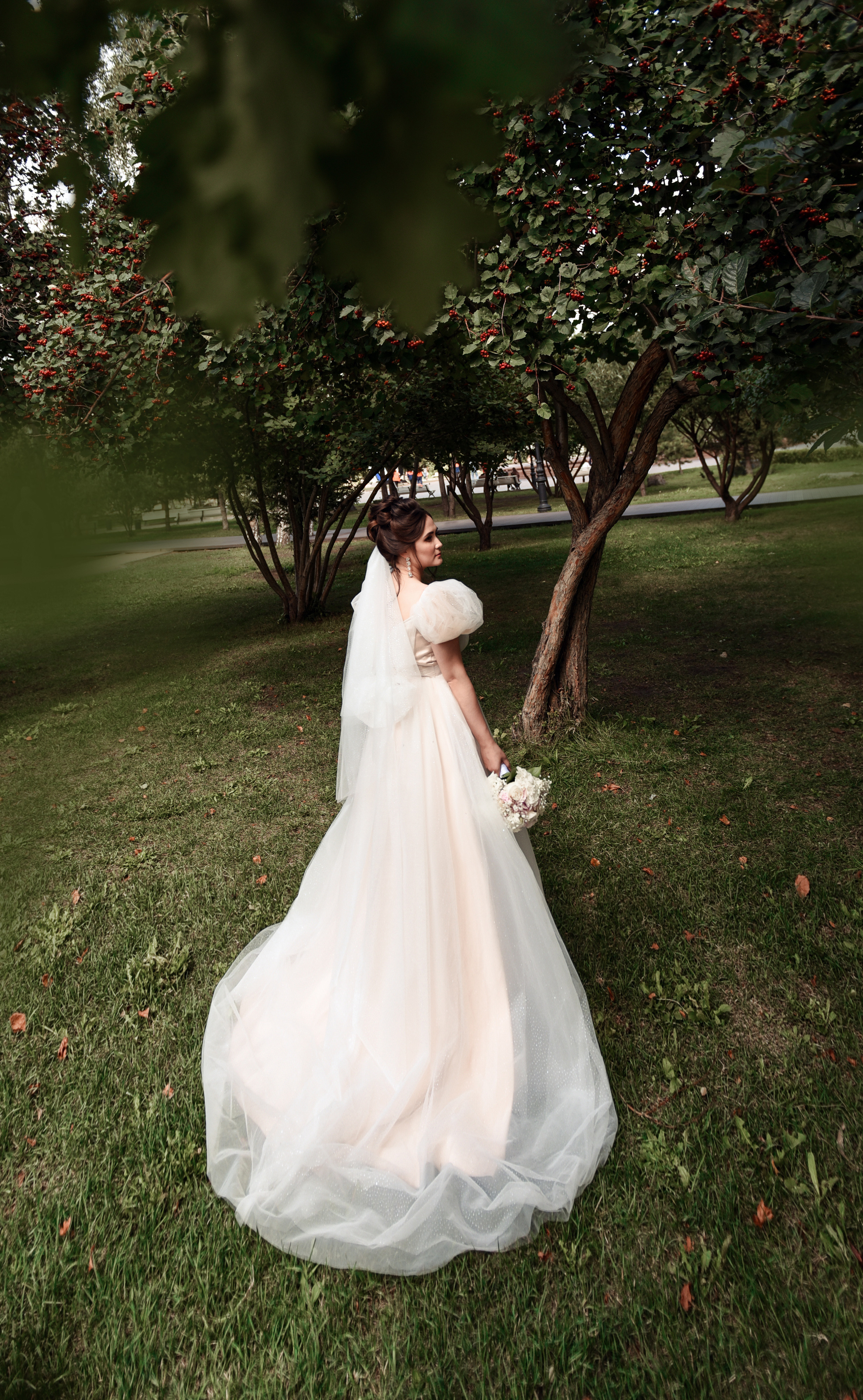 Егор и София Небольшая свадебная серия. Свадебный, семейный, детский, контент фотограф в Омске Максим Ильин