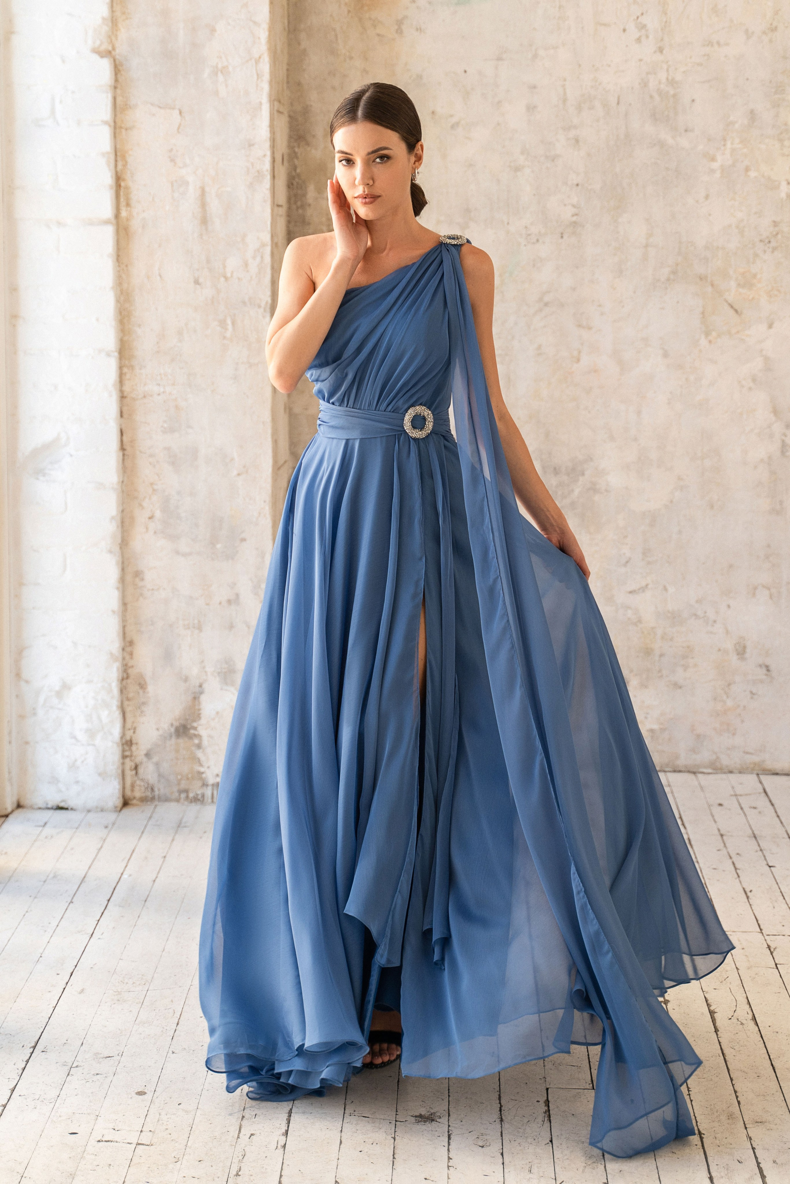 Съемка вечерних платьев DIAFANO с Ксенией. Свадебный и портретный фотограф Клипа Максим