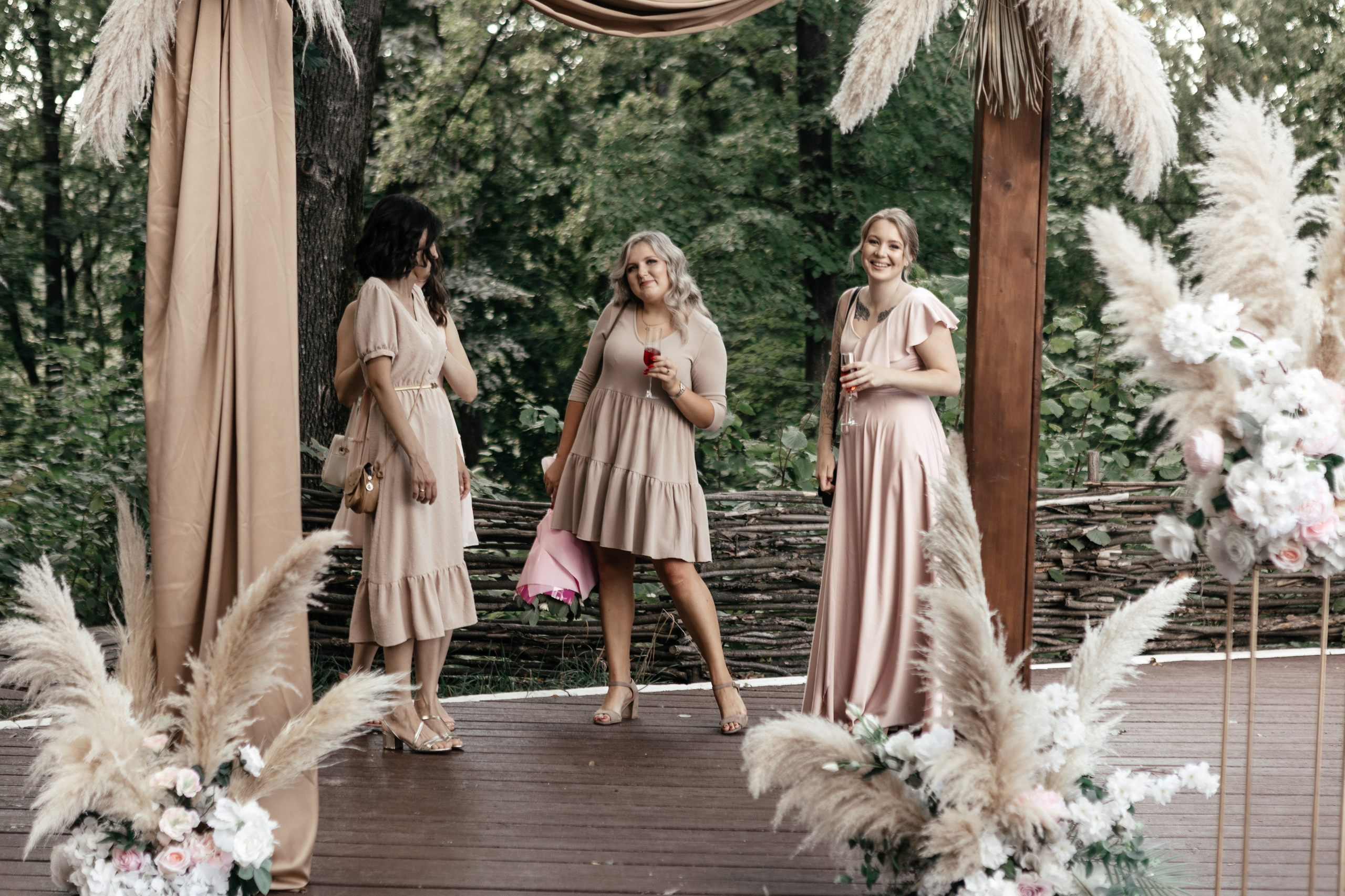 Свадебный фотограф Уфа — Руслан ГабдлисламовЖивые эмоции, красивые кадры, воспоминания на всю жизнь.Работаю по всей Республике Башкортоста. Свадебный фотограф Уфа Руслан Габдлисламов