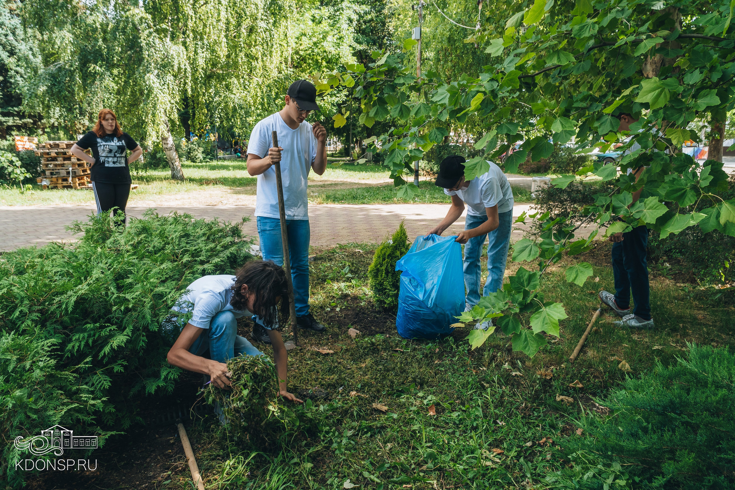 «Сад Памяти». Новотитаровский Дом культуры