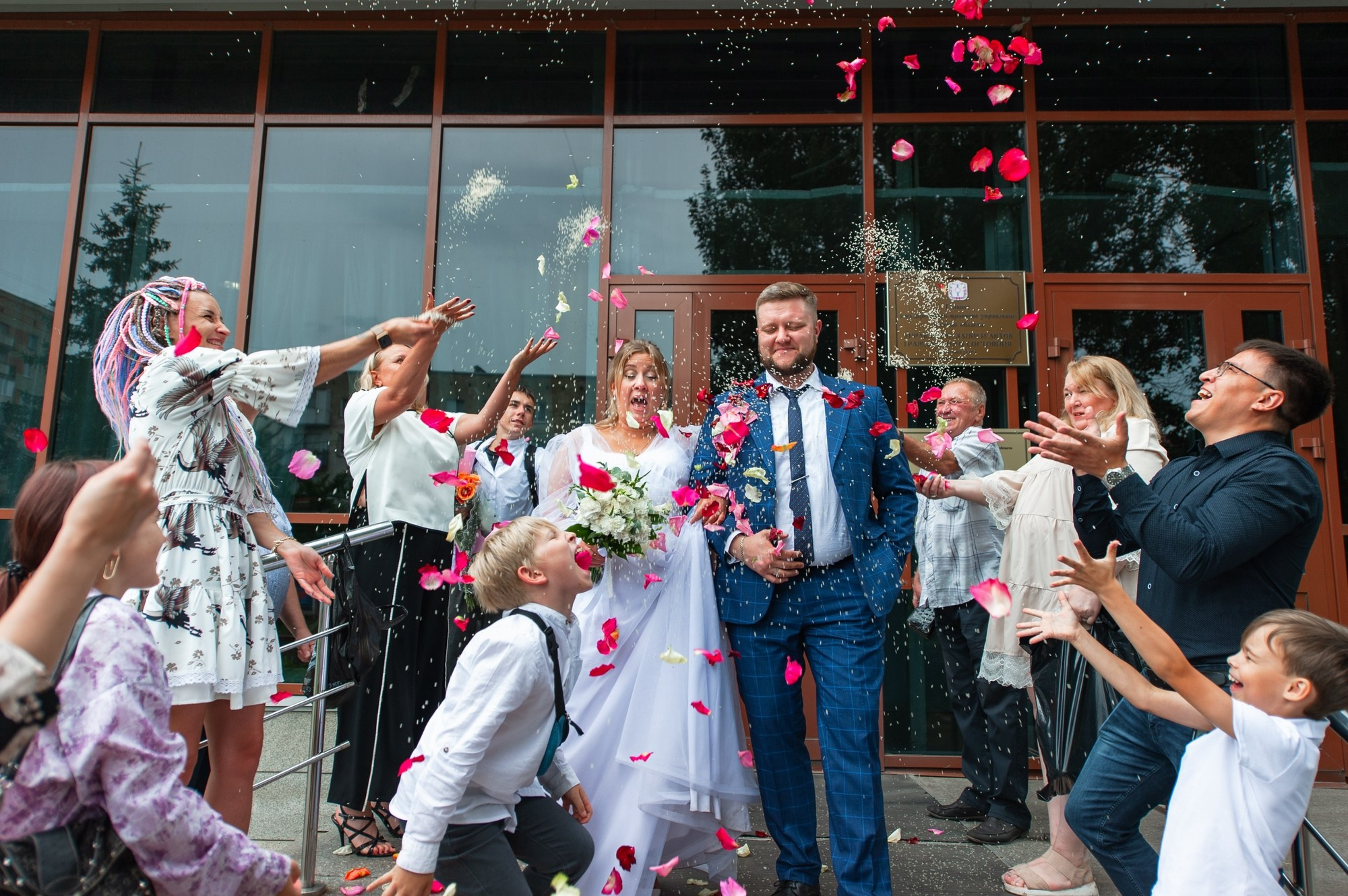 Свадьба + пацаны ваще ребята. Свадебный и семейный фотограф в Омске Мормулев Михаил