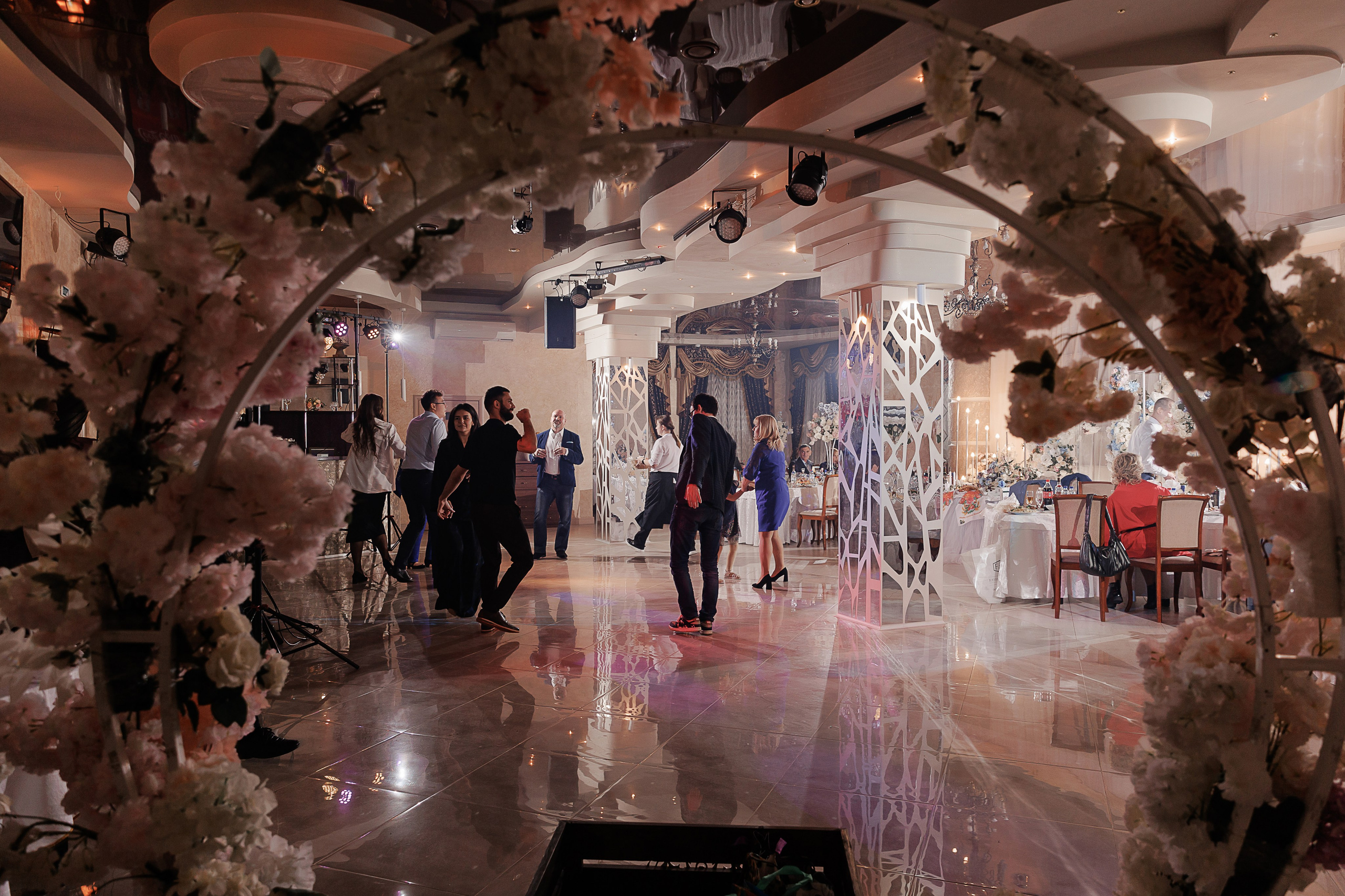 Свадьба Елизаветы и Константина. Свадебный и семейный фотограф в Твери и Тверской области