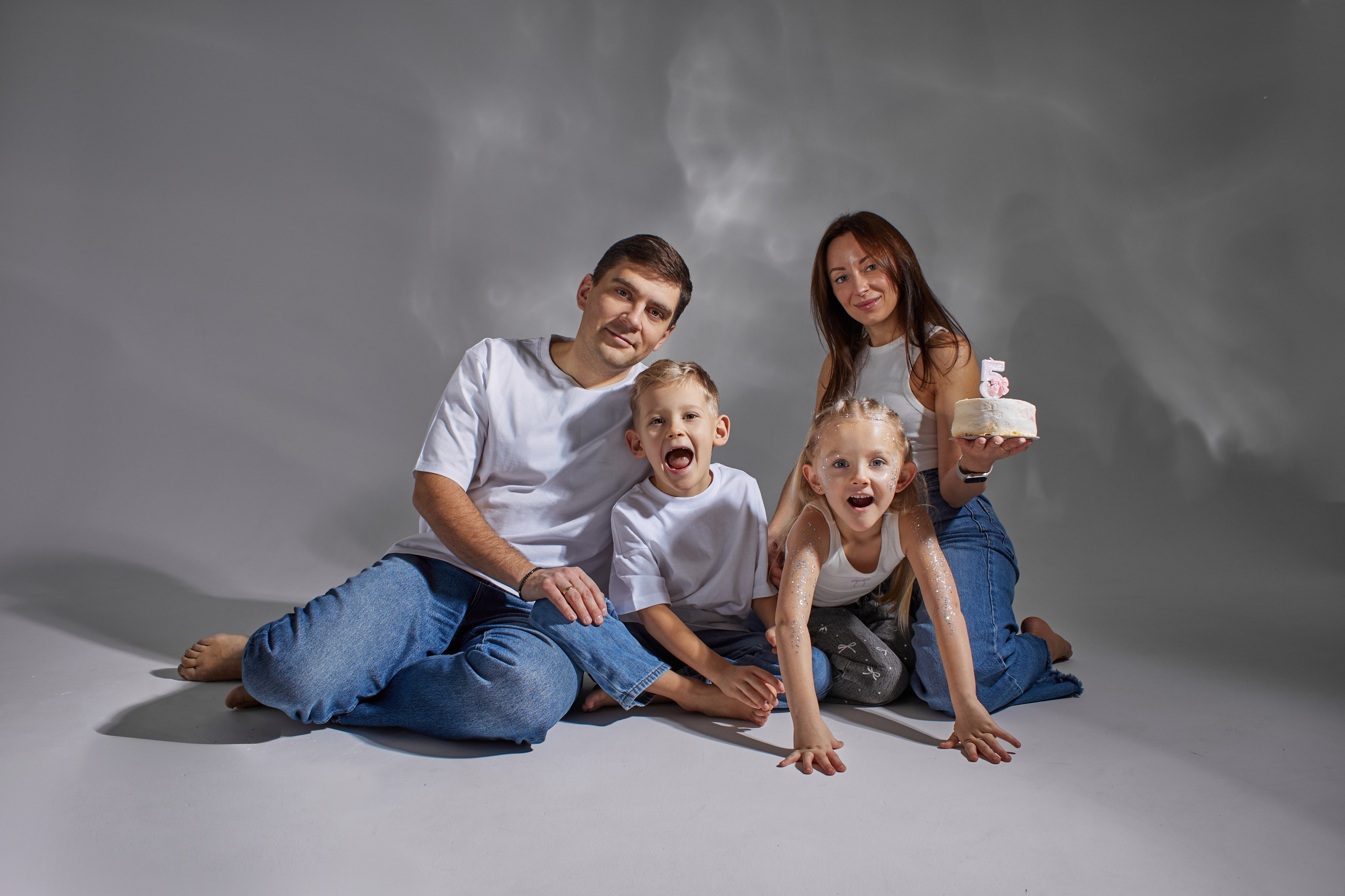 Family. Артём Павленко, фотограф и контент-мейкер в Москве. Съёмка людей, брендов, ресторанов и недвижимости