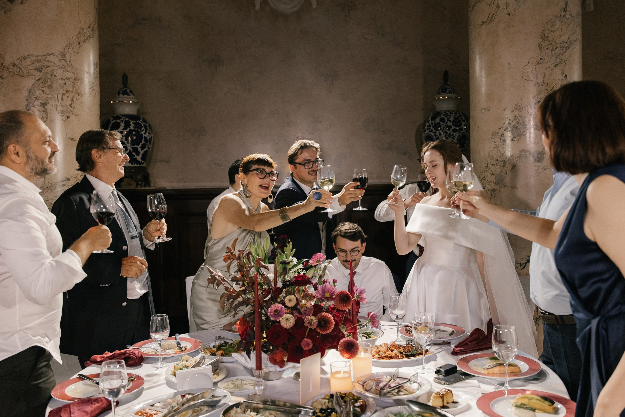 Свадебный банкет в отеле Хилтон Москва Ленинградская. Свадебный фотограф Москва