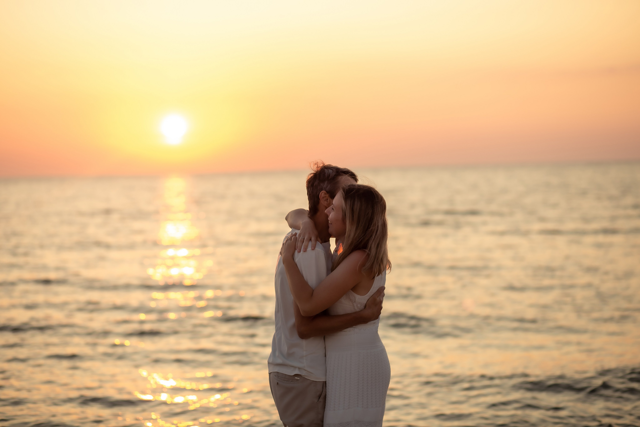 Екатерина и Антон. На закате. Фотограф в Калининграде Решетникова Алина