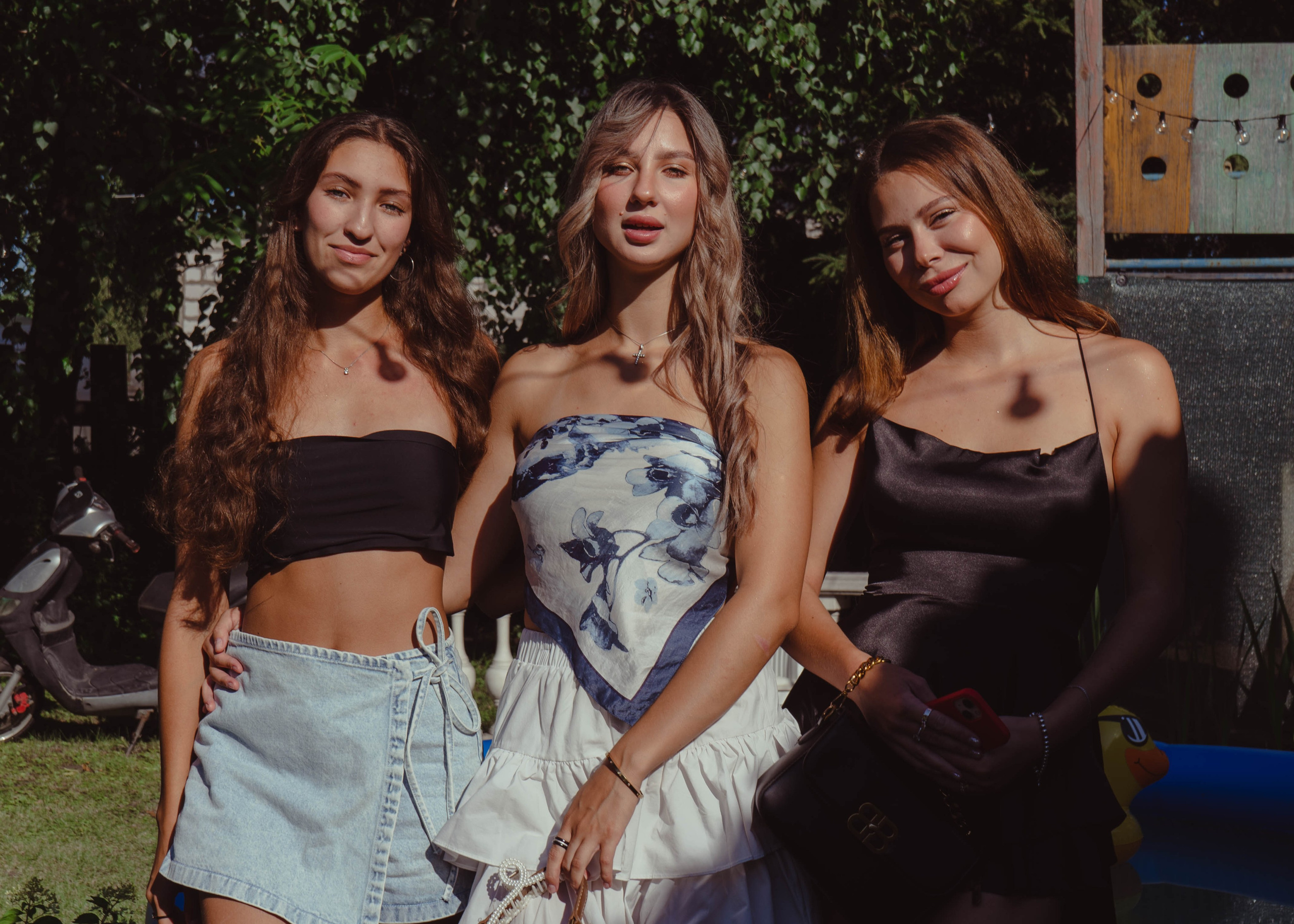 Гавайская вечеринка. Кир Анисин. Режиссер & фотограф