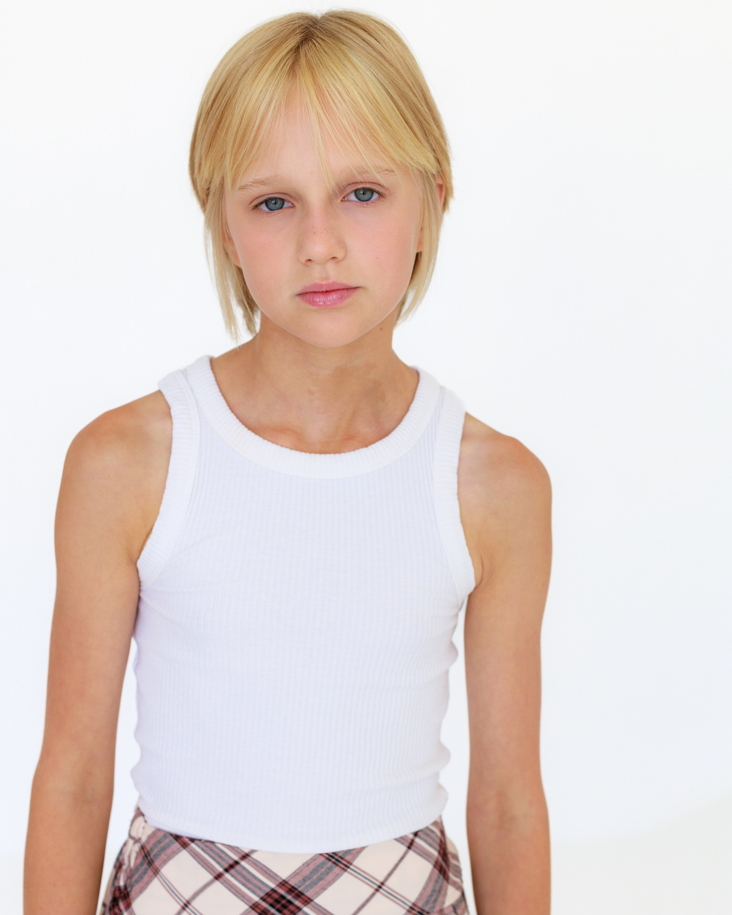 Злата Тецкая 152/11/37. Римма Зайцева контент для брендов