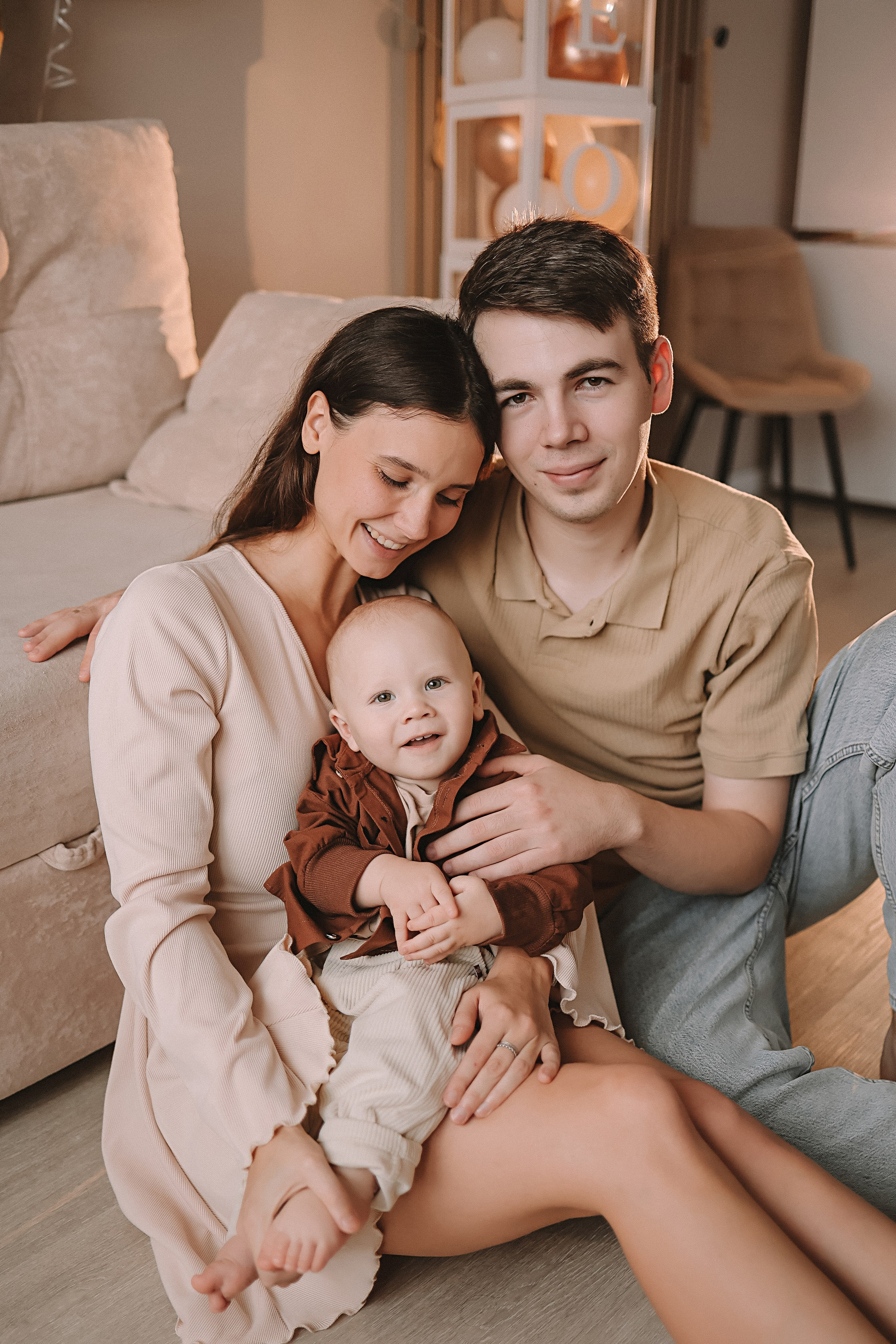 1 год Леону. Семейный фотограф Тюмень, фотограф на роды Салмина Мария