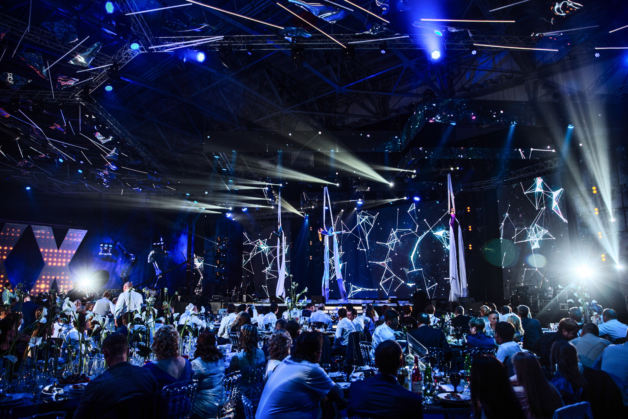 "УралОптИнструмент" 20    лет. Это было феерично!. Портфолио свадебного фотографа. Роман Каргаполов