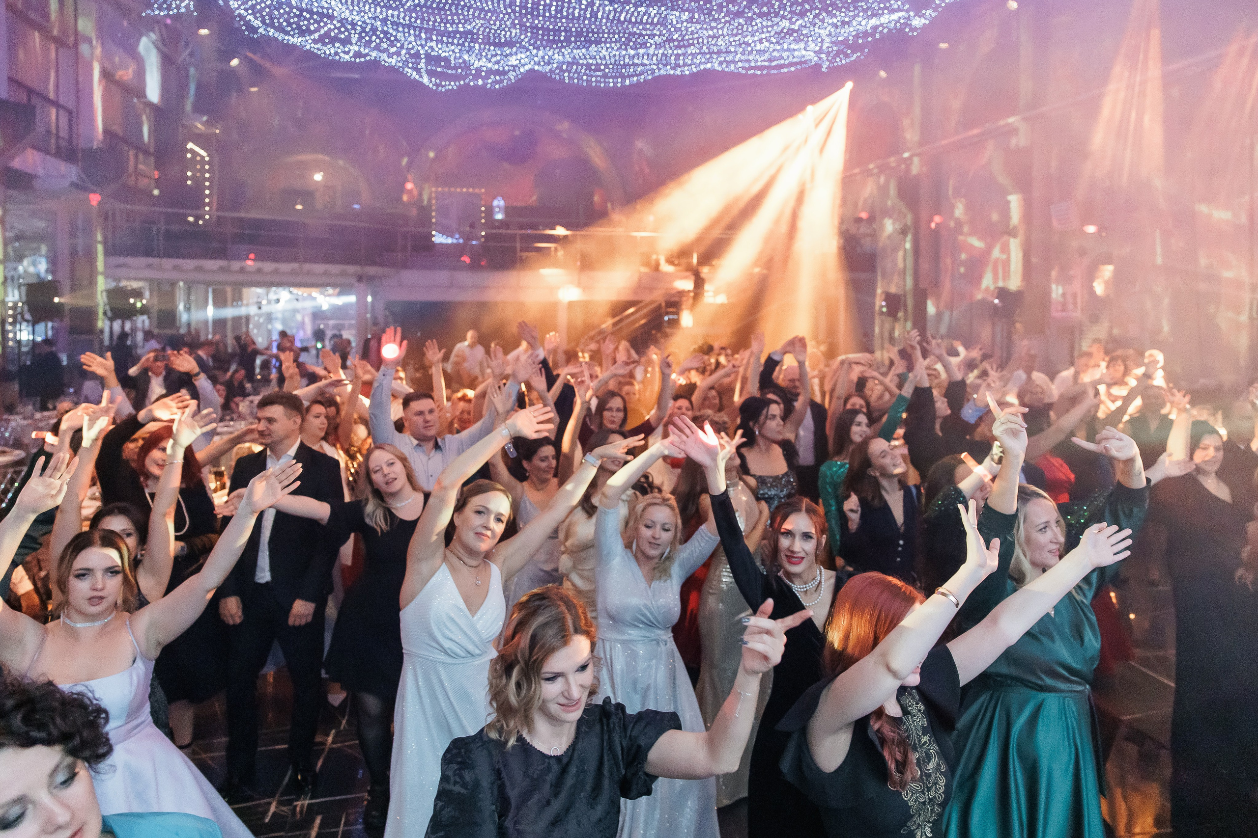 Вселенная ADM — 30 лет