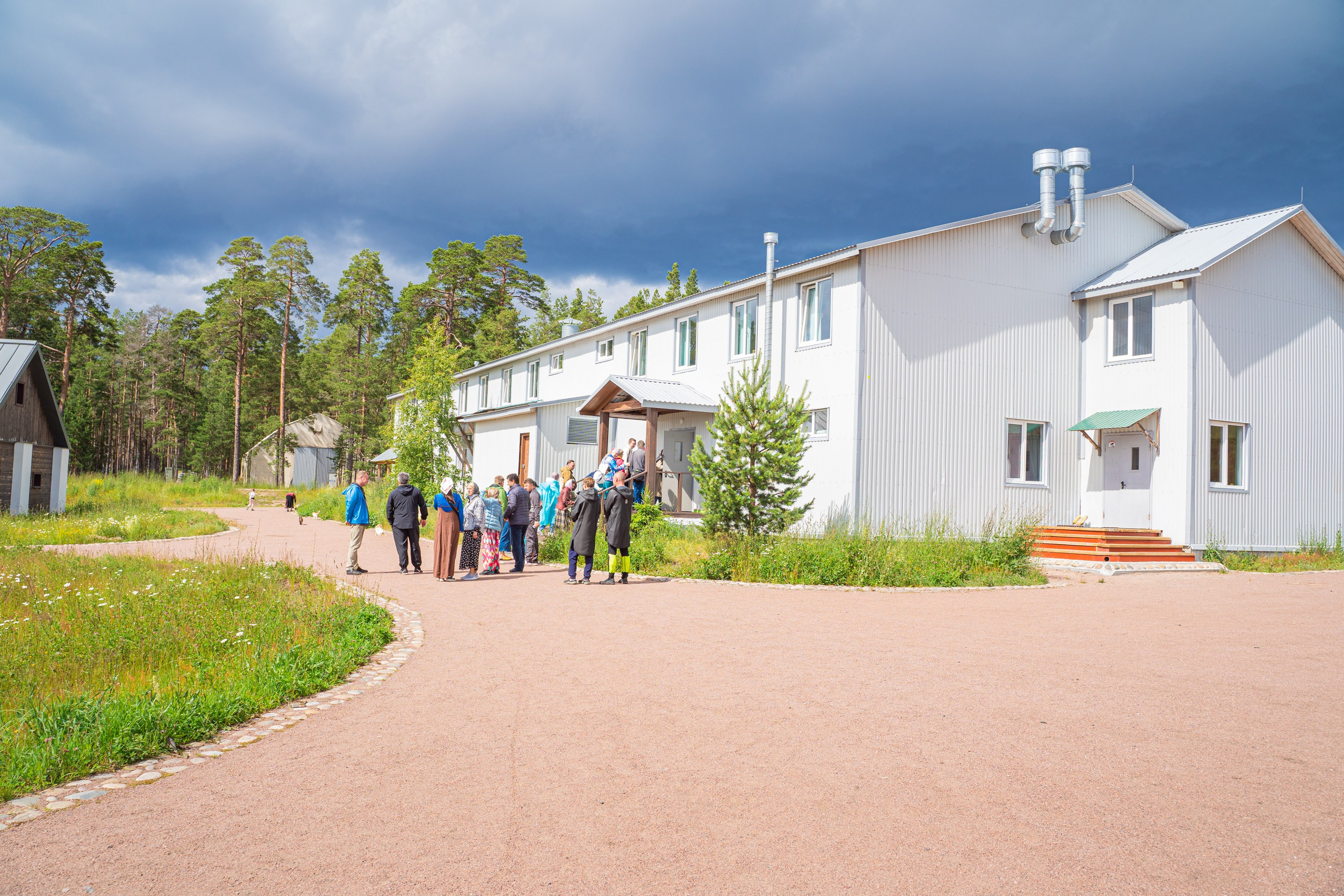 Гидровыезд в Коневский мужской монастырь. Свадебный, семейный, портретный, репортажный фотограф в Санкт-Петербурге