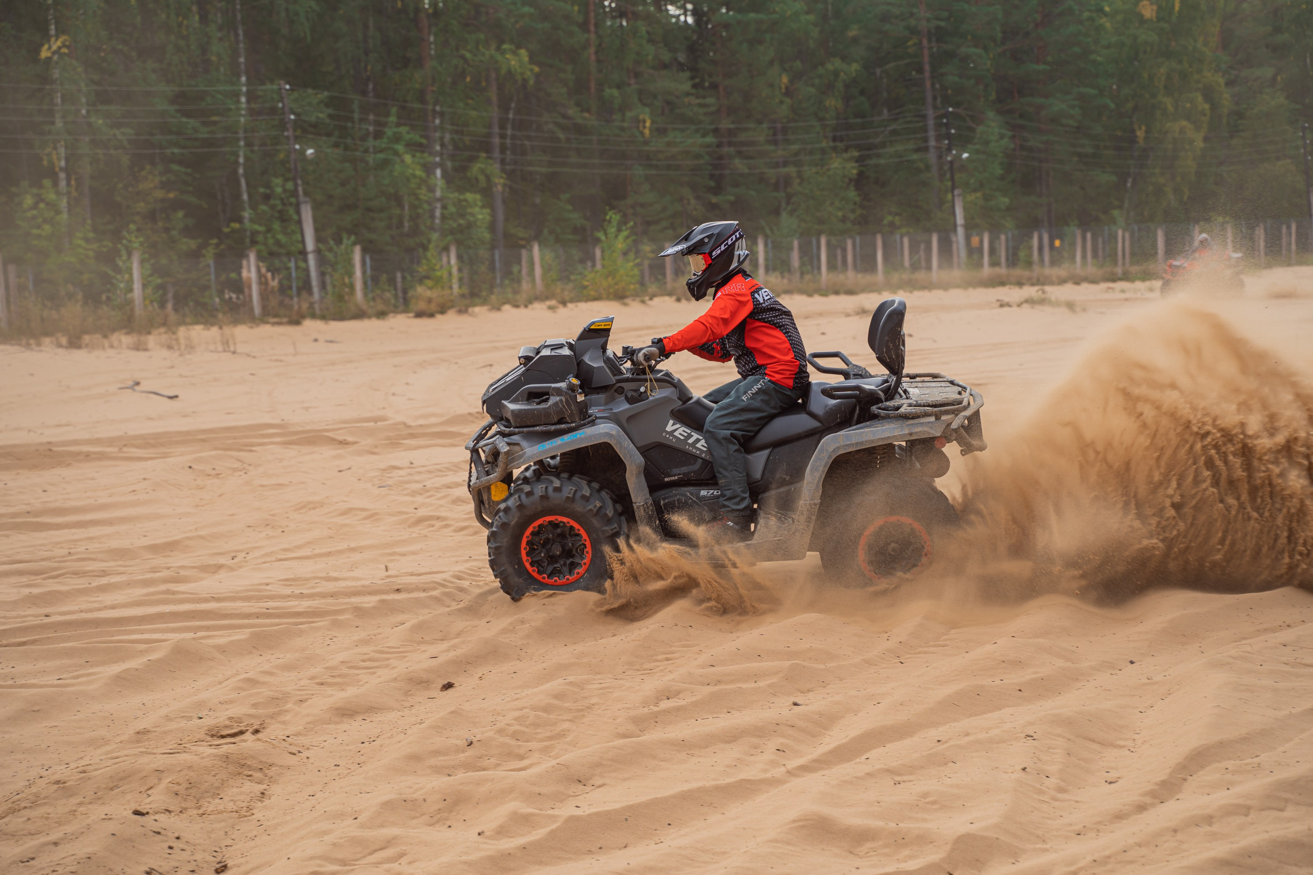 Квадровыезд —спортивный репортаж в Ленинградской области. Свадебный, семейный, портретный, репортажный фотограф в Санкт-Петербурге