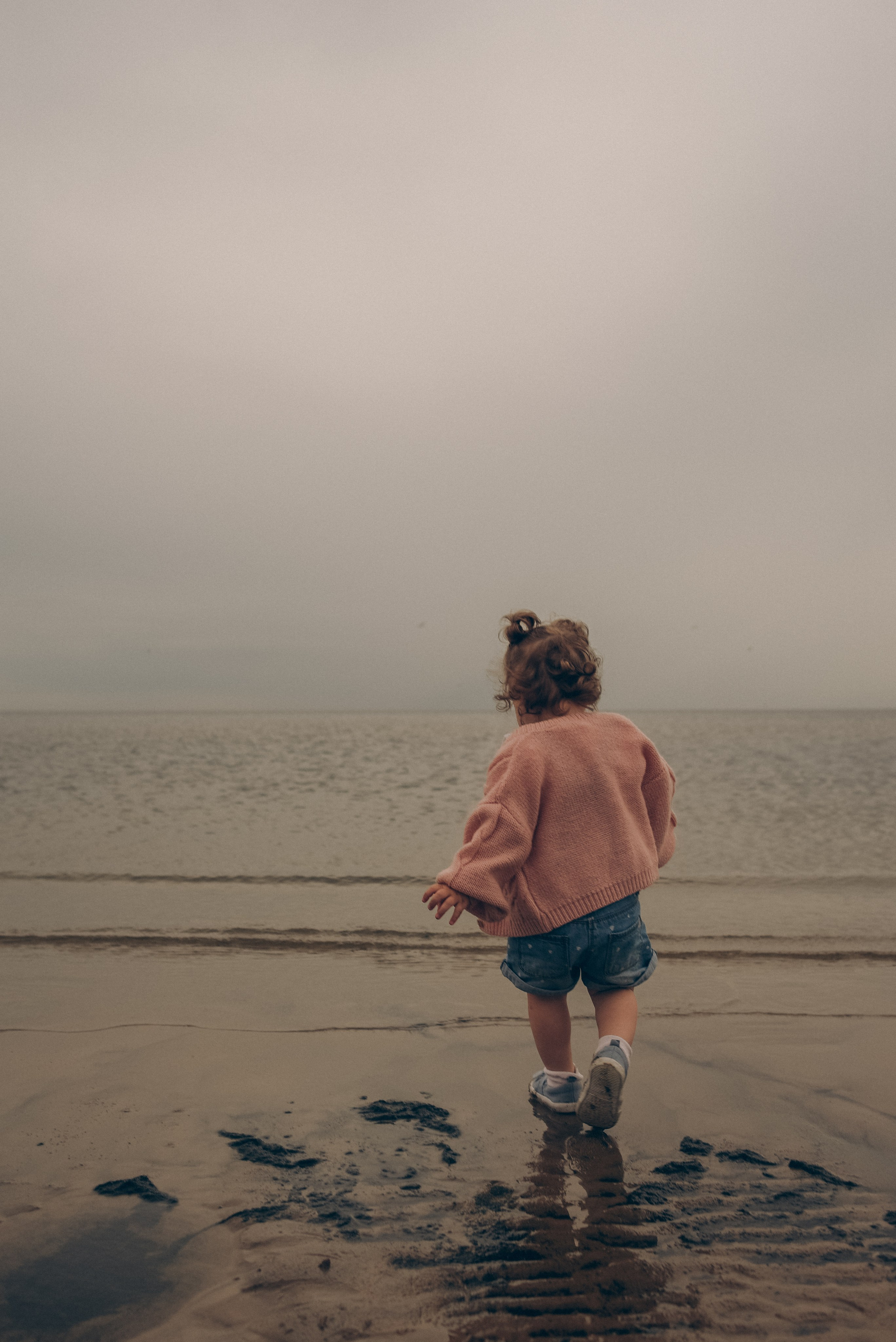 Съемка поколений на заливе. Елизавета Юлия Сергей и Ия. Семейный и свадебный фотограф в Санкт-Петербурге Яна