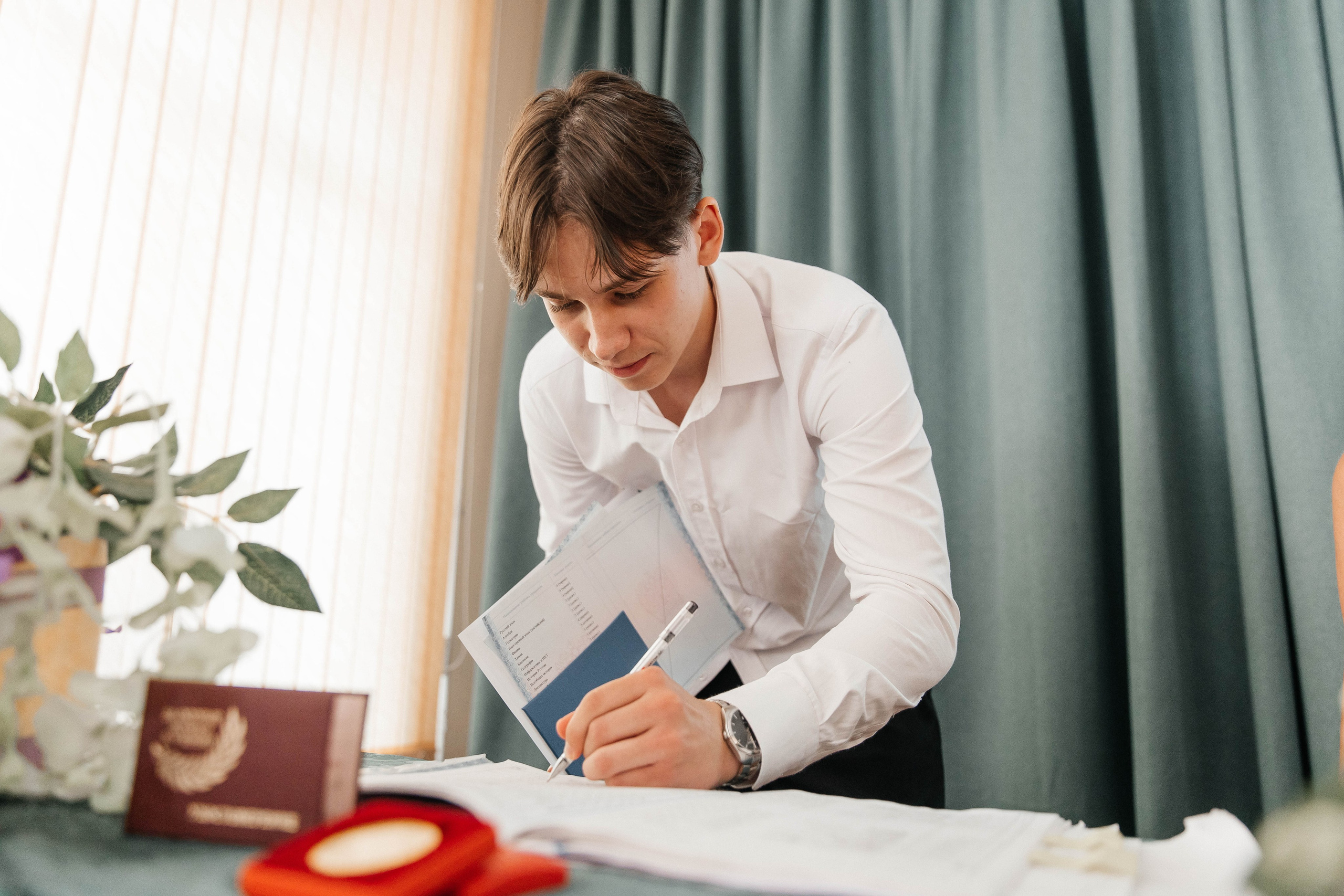 Гимназия Пеленг. _Carpe diem_