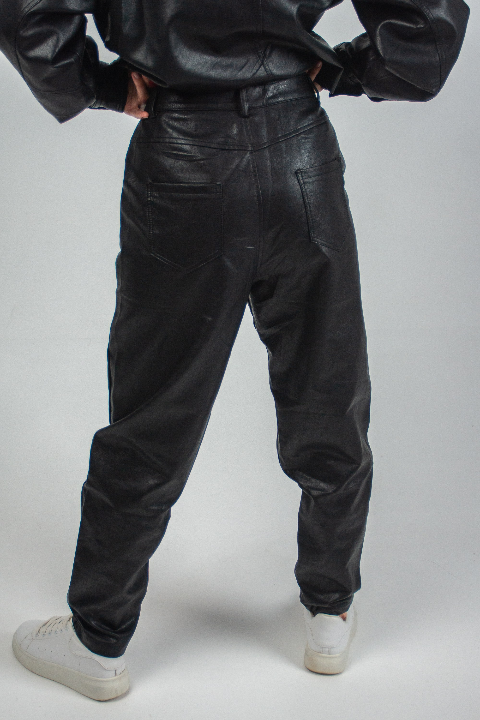 Студия (съемка для маркетплейса). Разноплановый фотограф в Москве