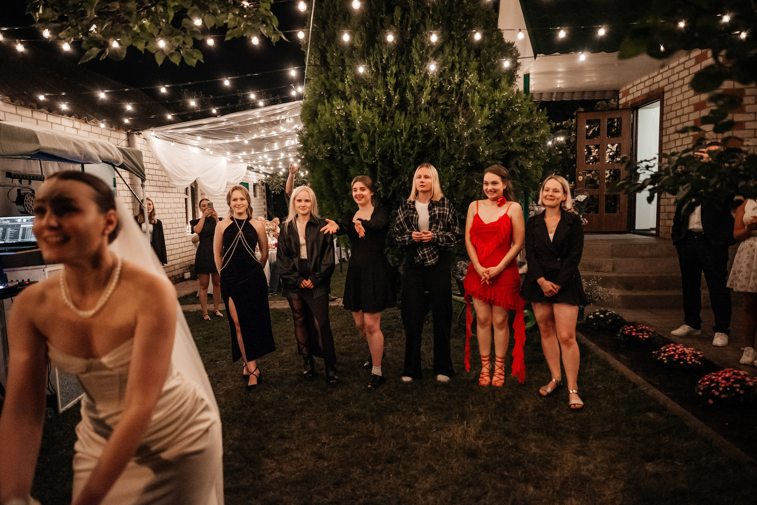 «Свадьба Даши и Артема». Школьный фотограф в Валуйках. Фотосессии для выпускников и изготовление выпускных альбомов в городе Валуйки и в Белгородской области