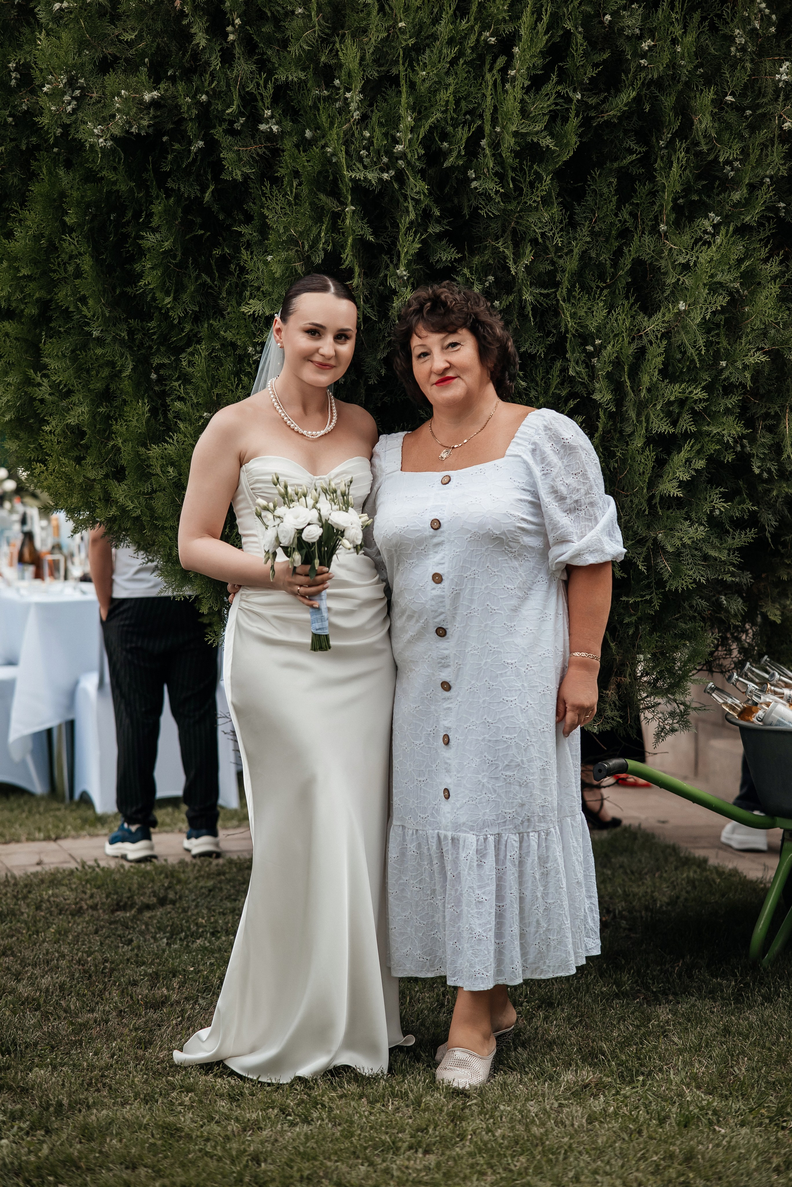 «Свадьба Даши и Артема». Школьный фотограф в Валуйках. Фотосессии для выпускников и изготовление выпускных альбомов в городе Валуйки и в Белгородской области