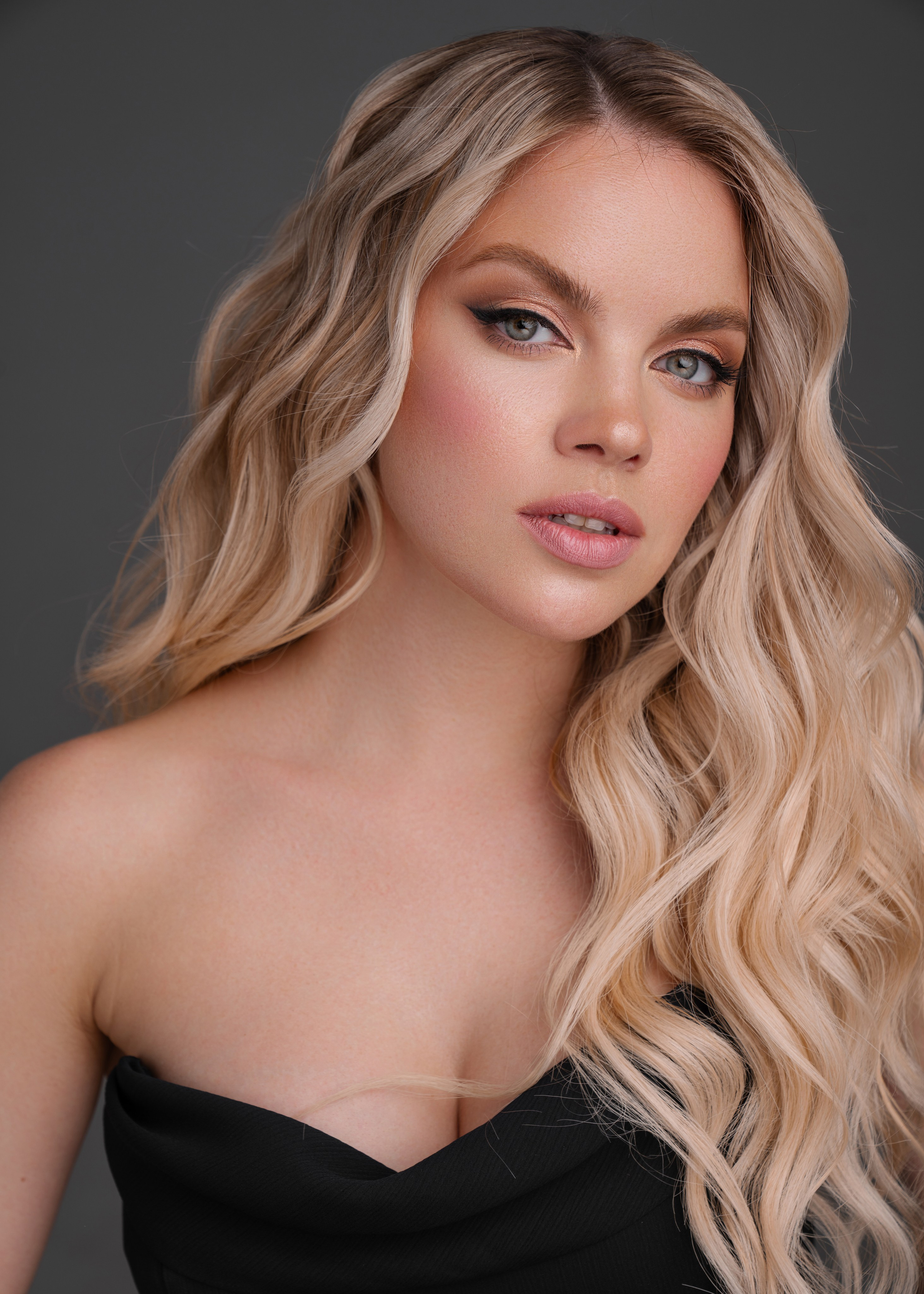 Портфолио. Оксана Волик фотограф в Архангельске. Аренда фотостудии White Studio