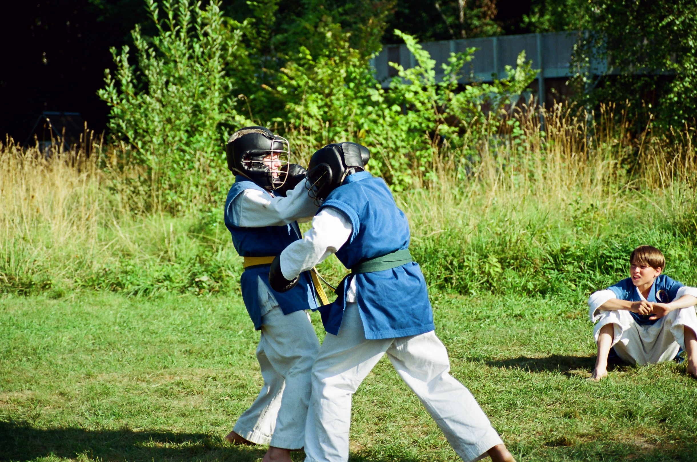 Фотографии Летние сборы ШБИ МОН 2004 г. Школа Боевых Искусств «МОН»