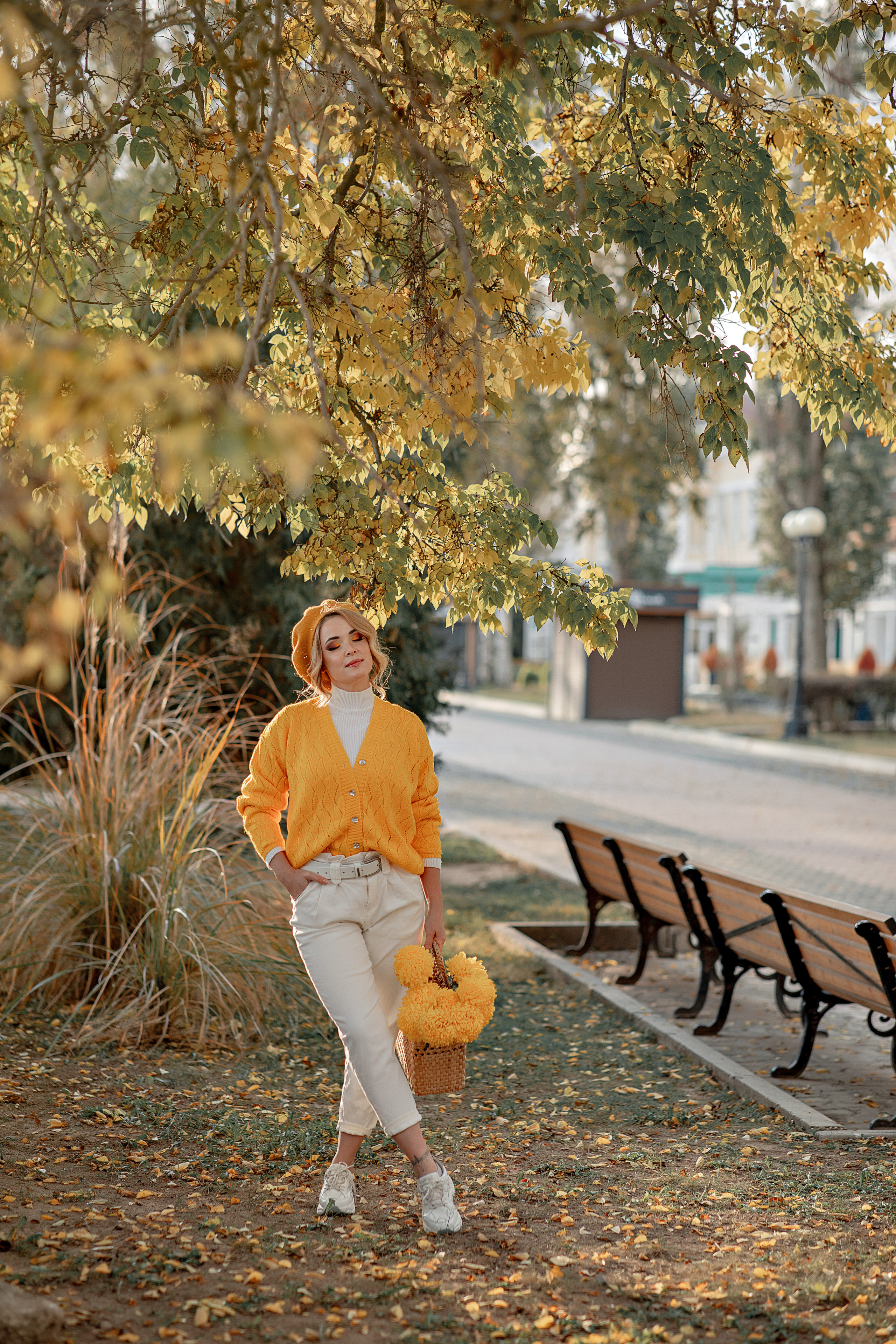 Фотосессия " Прогулка ". Фотограф-стилист Крым Прокат одежды в Крыму. Фотосессии в Крыму