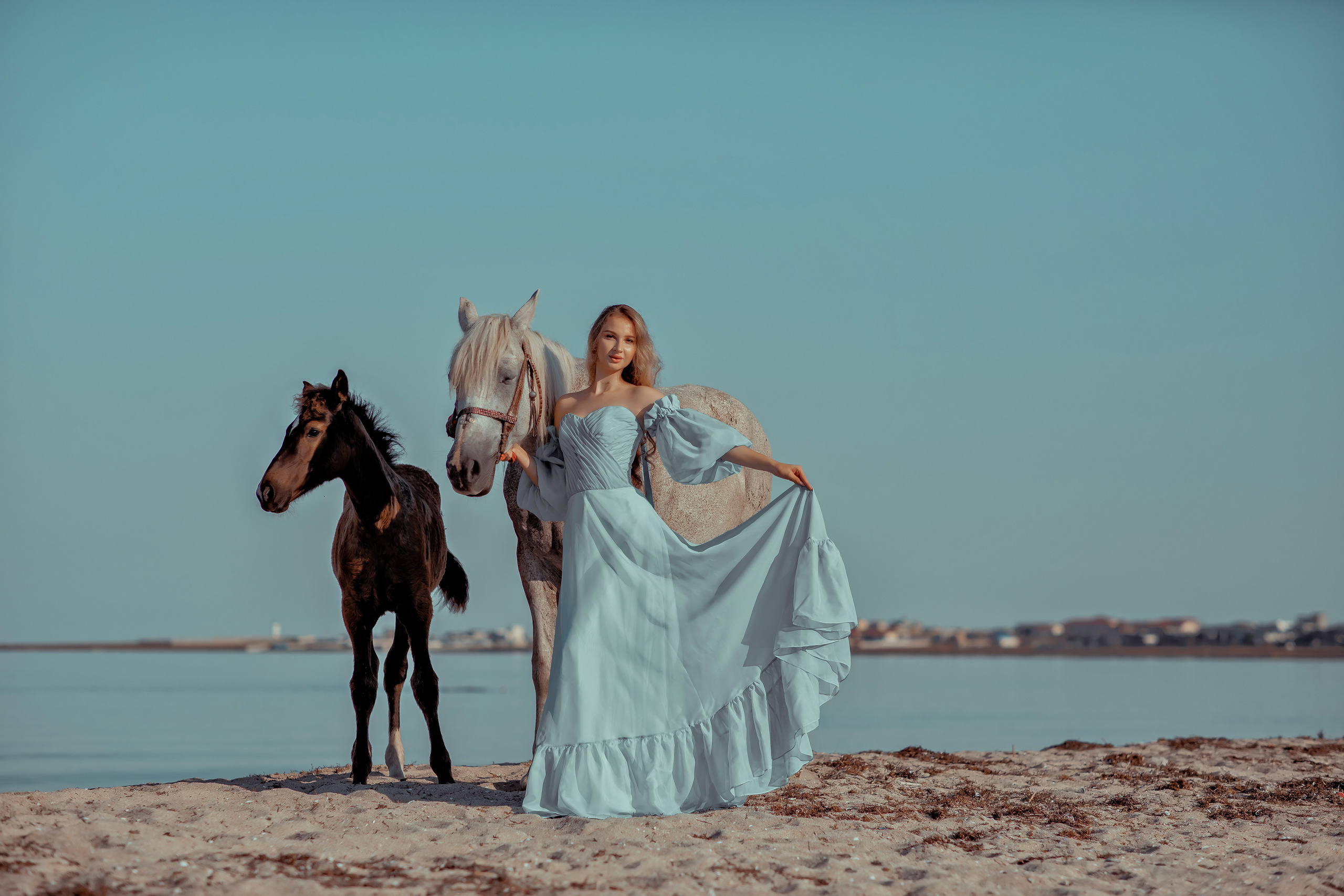 Фотосессия с лошадью. Фотограф-стилист Крым Прокат одежды в Крыму. Фотосессии в Крыму