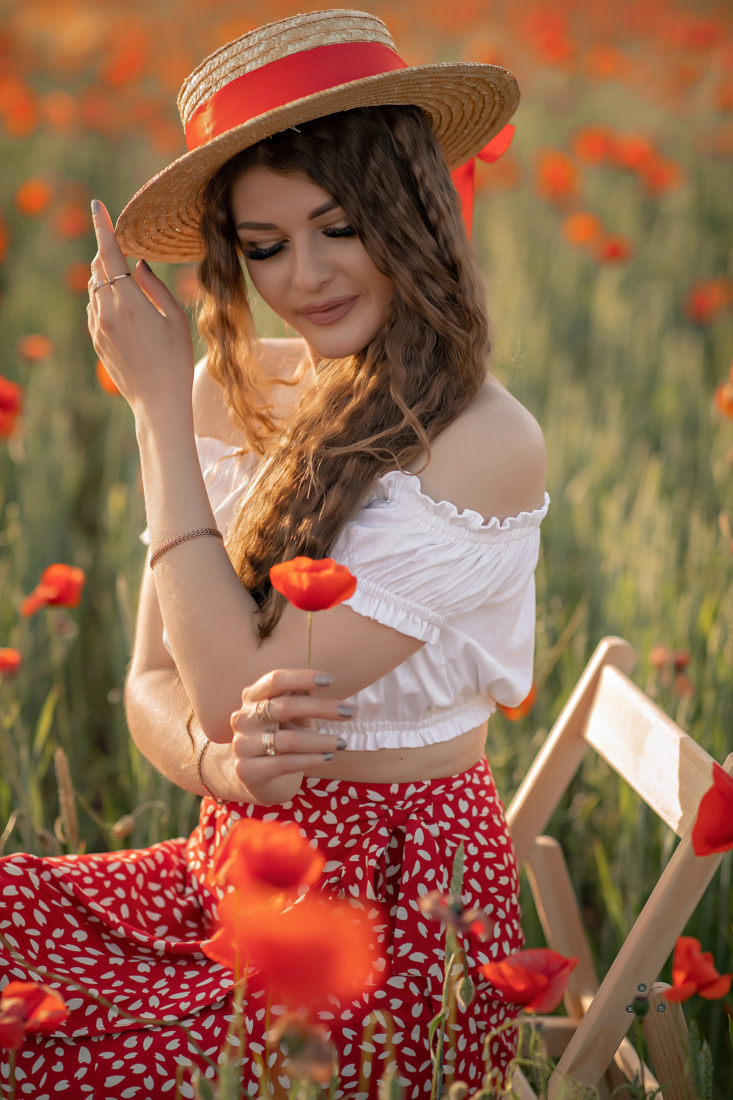 В цветении. Фотограф-стилист Крым Прокат одежды в Крыму. Фотосессии в Крыму