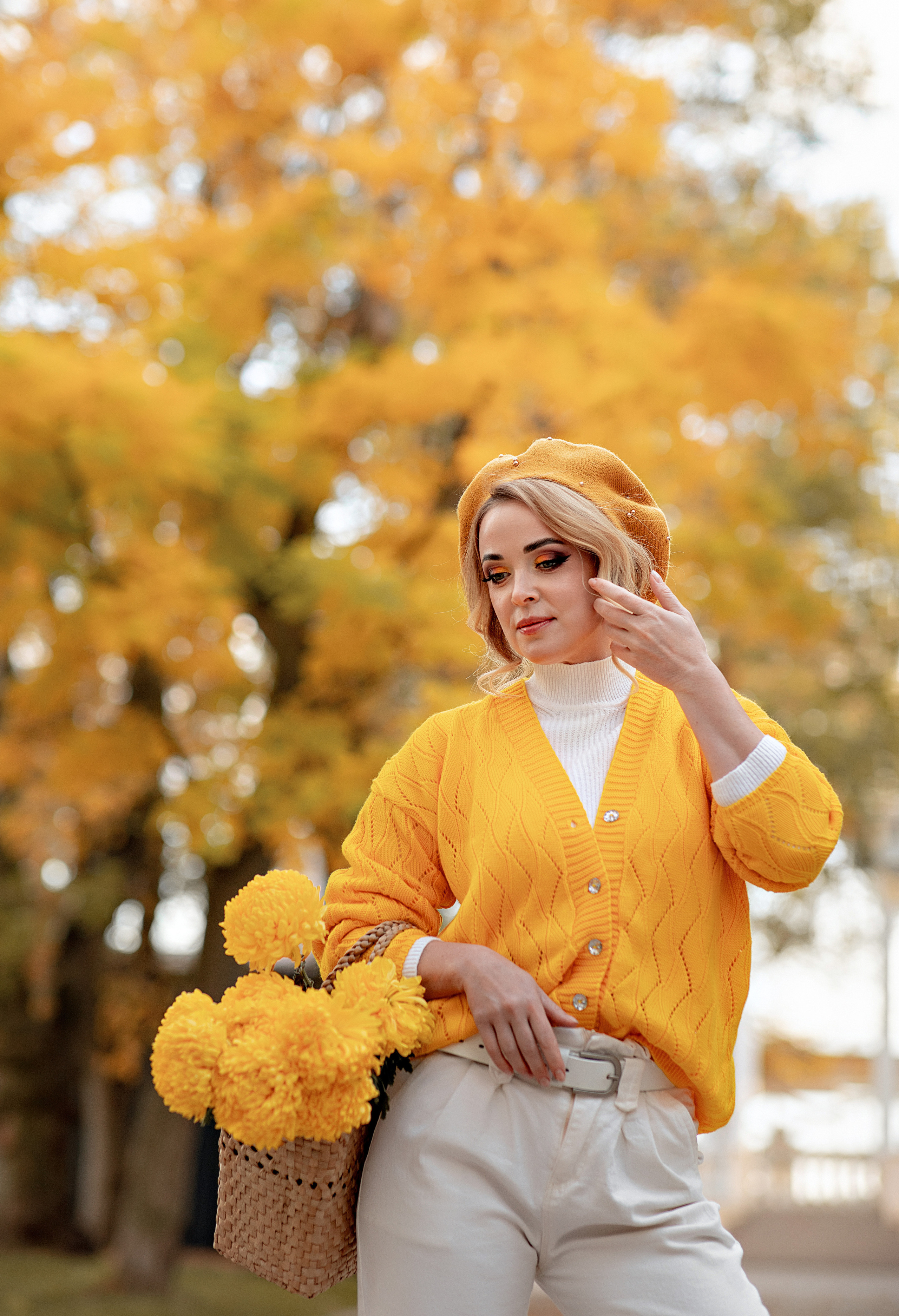Фотосессия " Прогулка ". Фотограф-стилист Крым Прокат одежды в Крыму. Фотосессии в Крыму