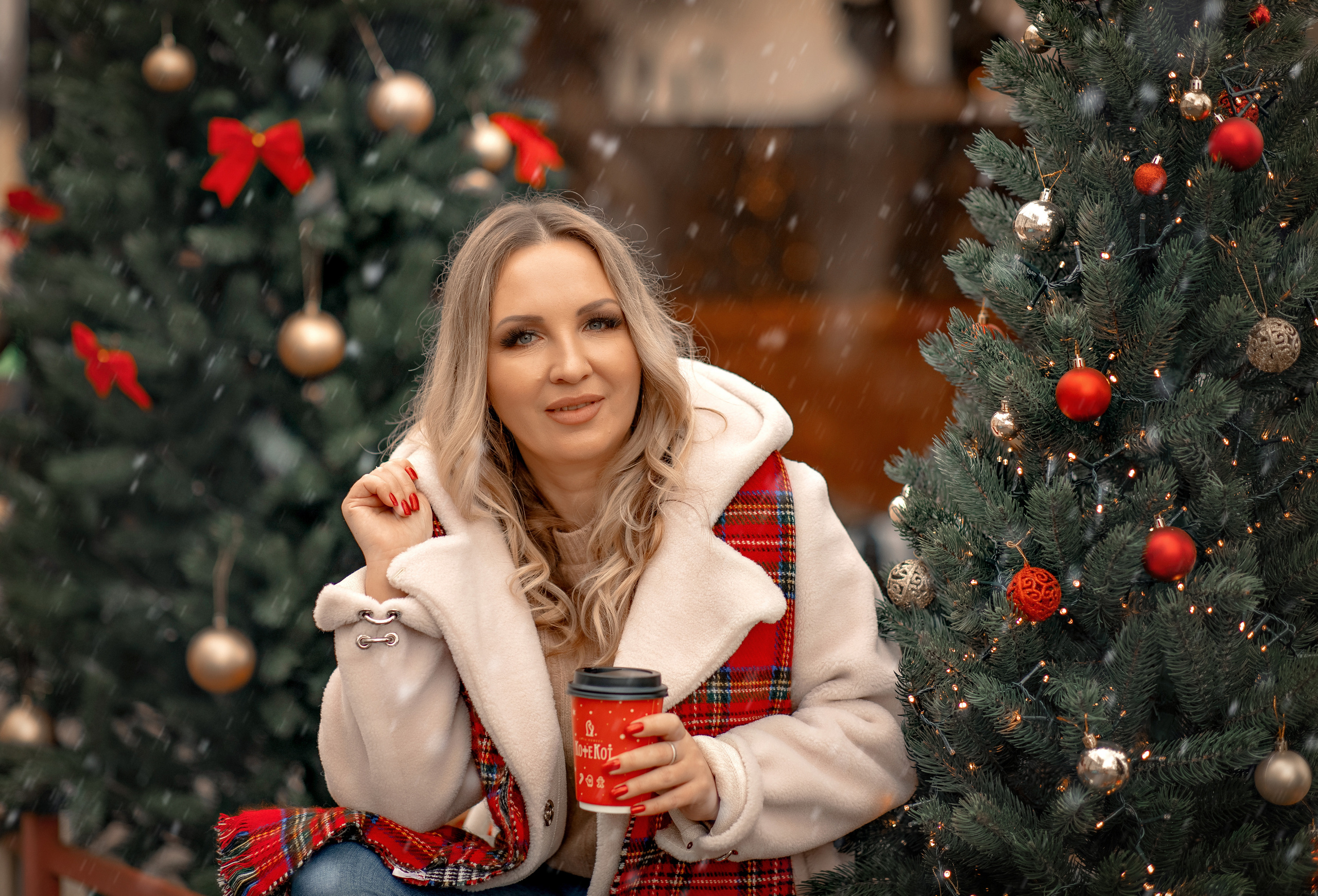 Новогодние. Фотограф-стилист Крым Прокат одежды в Крыму. Фотосессии в Крыму