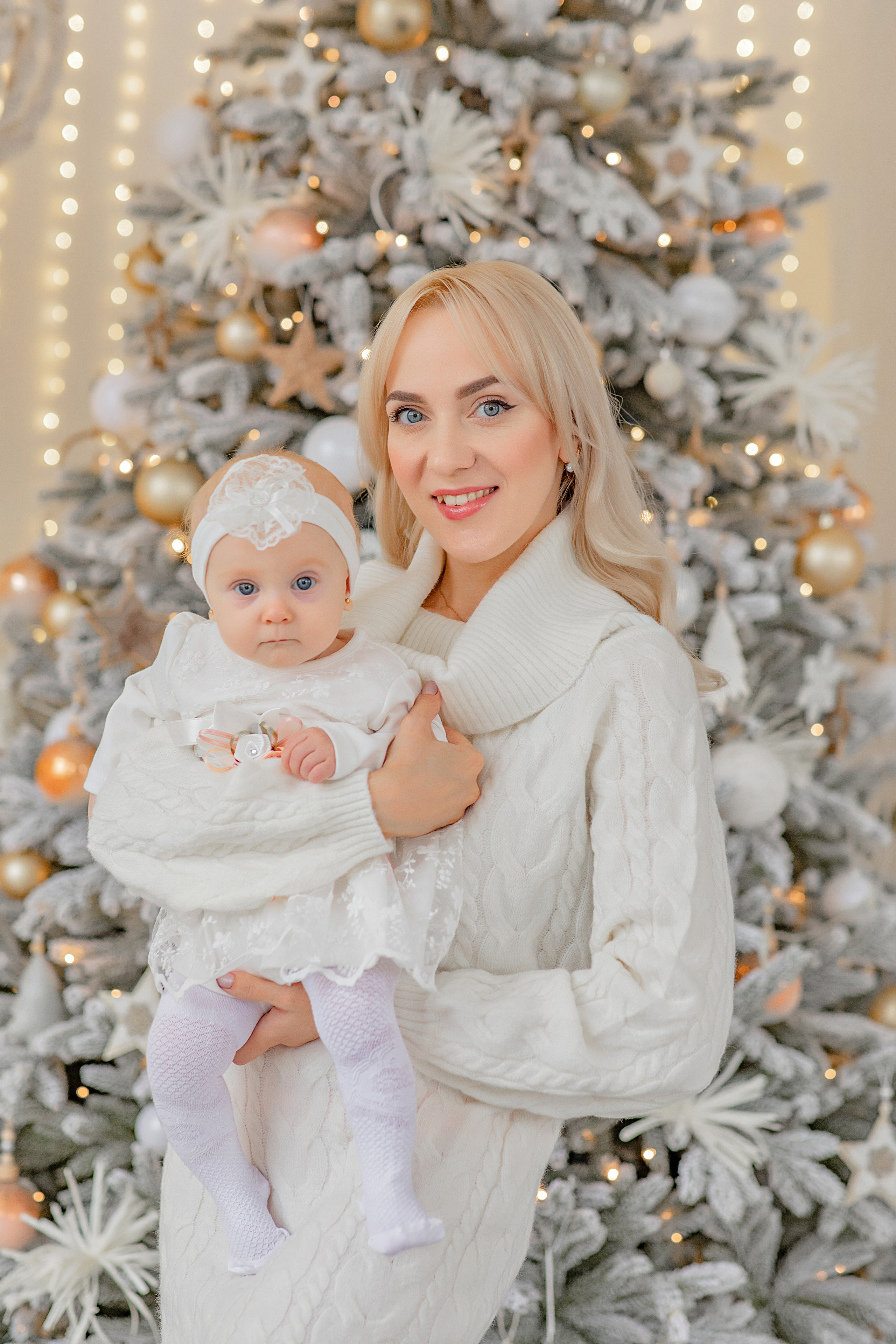 Новогодние. Фотограф-стилист Крым Прокат одежды в Крыму. Фотосессии в Крыму