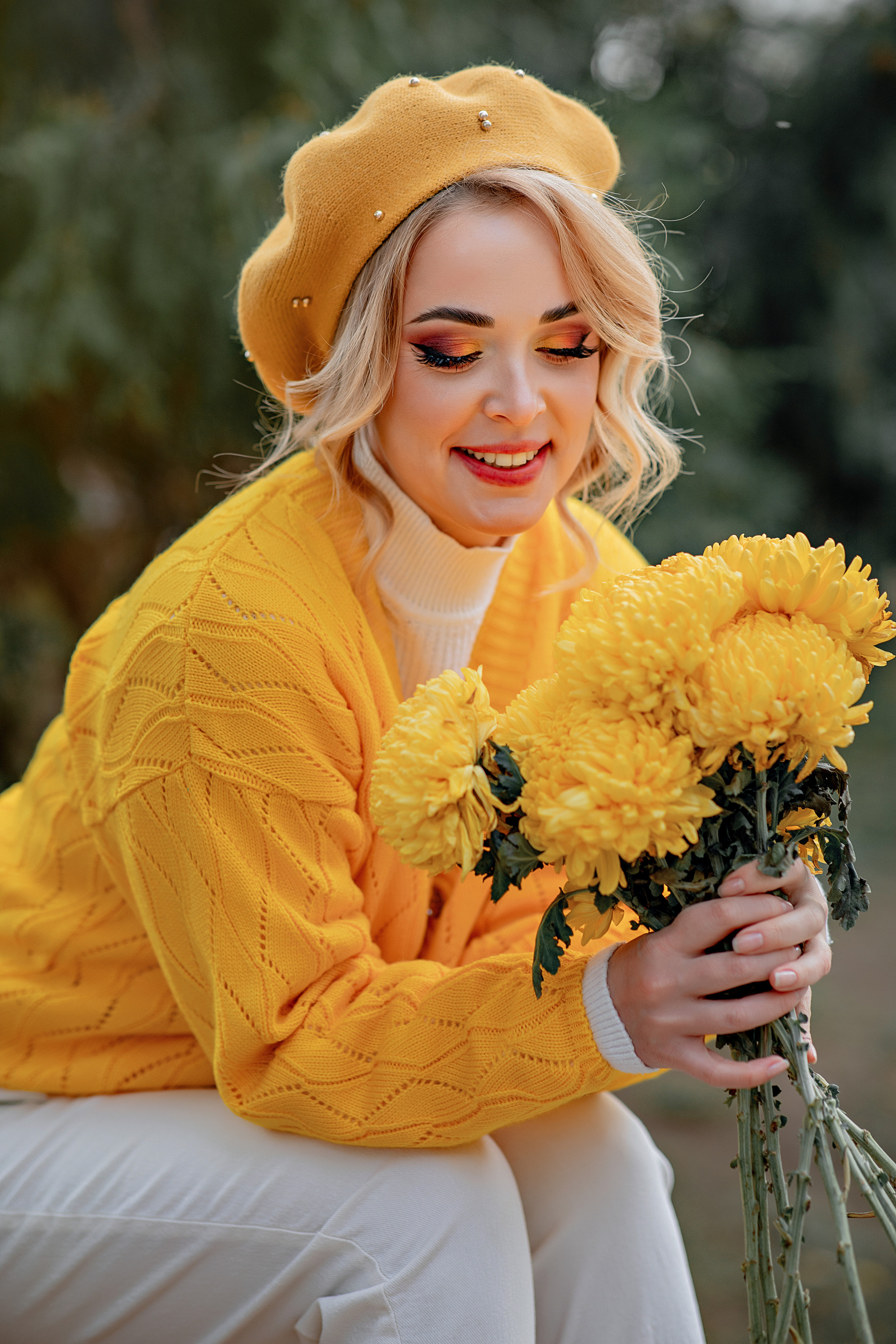 Фотосессия " Прогулка ". Фотограф-стилист Крым Прокат одежды в Крыму. Фотосессии в Крыму