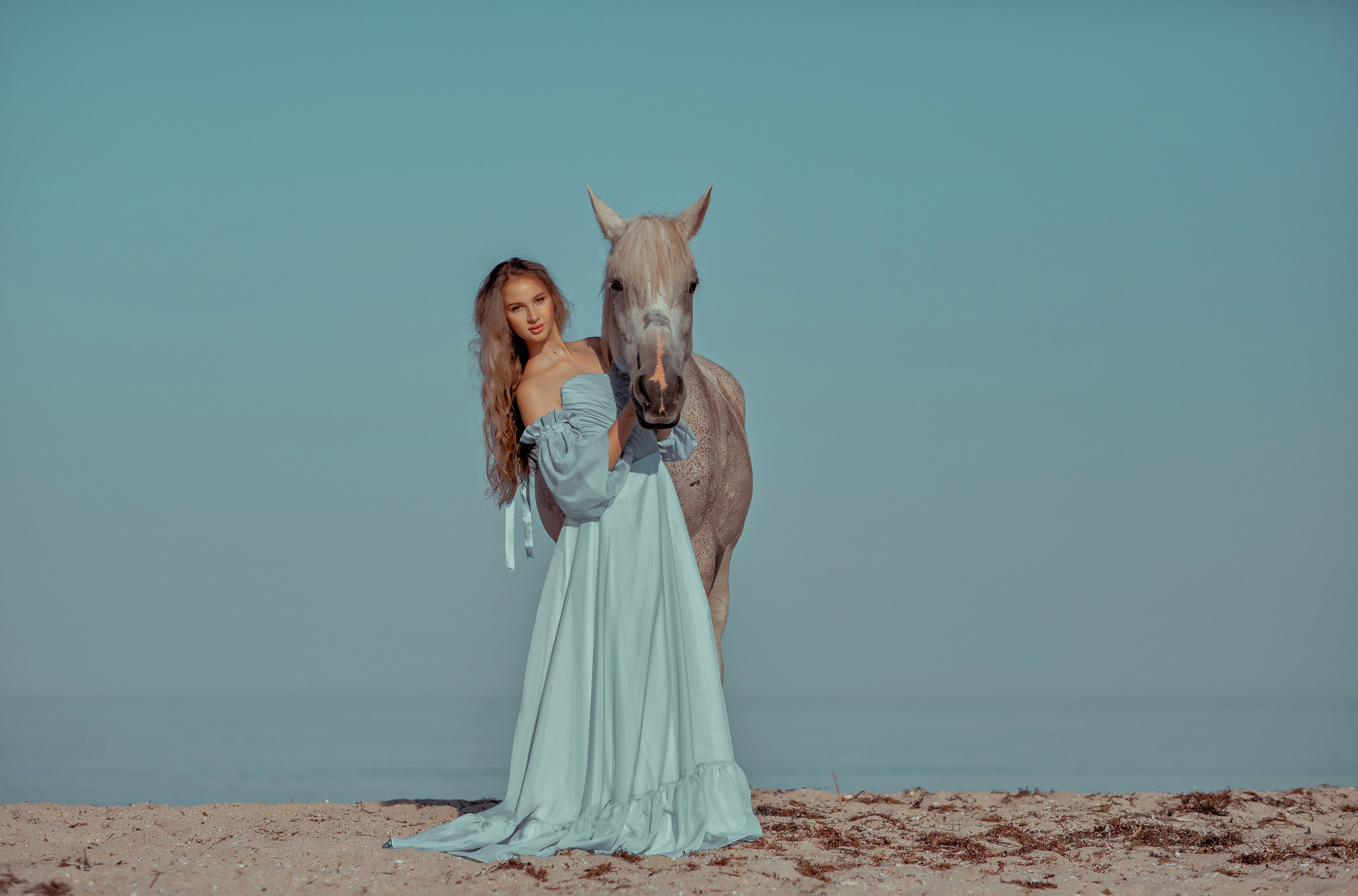 Фотосессия с лошадью. Фотограф-стилист Крым Прокат одежды в Крыму. Фотосессии в Крыму