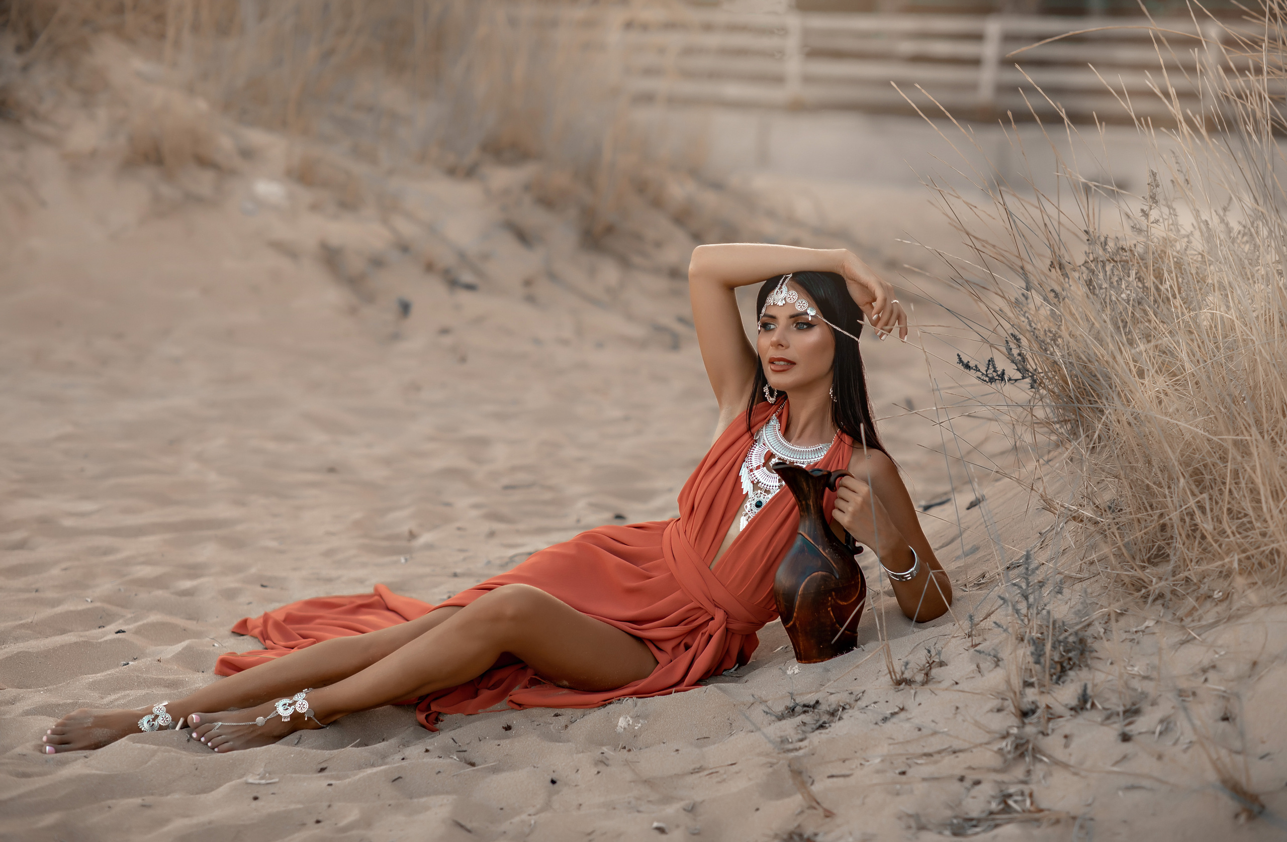 Фотосессия тематическая с идеей. Фотограф-стилист Крым Прокат одежды в Крыму. Фотосессии в Крыму