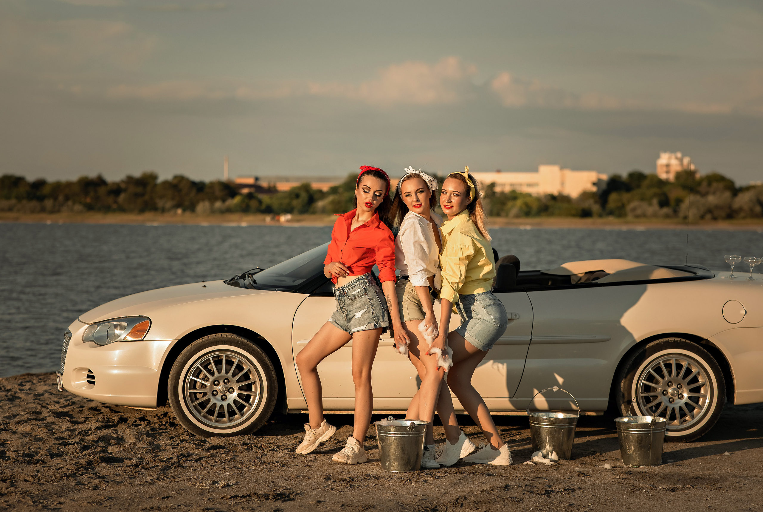 Фотосессия тематическая с идеей. Фотограф-стилист Крым Прокат одежды в Крыму. Фотосессии в Крыму