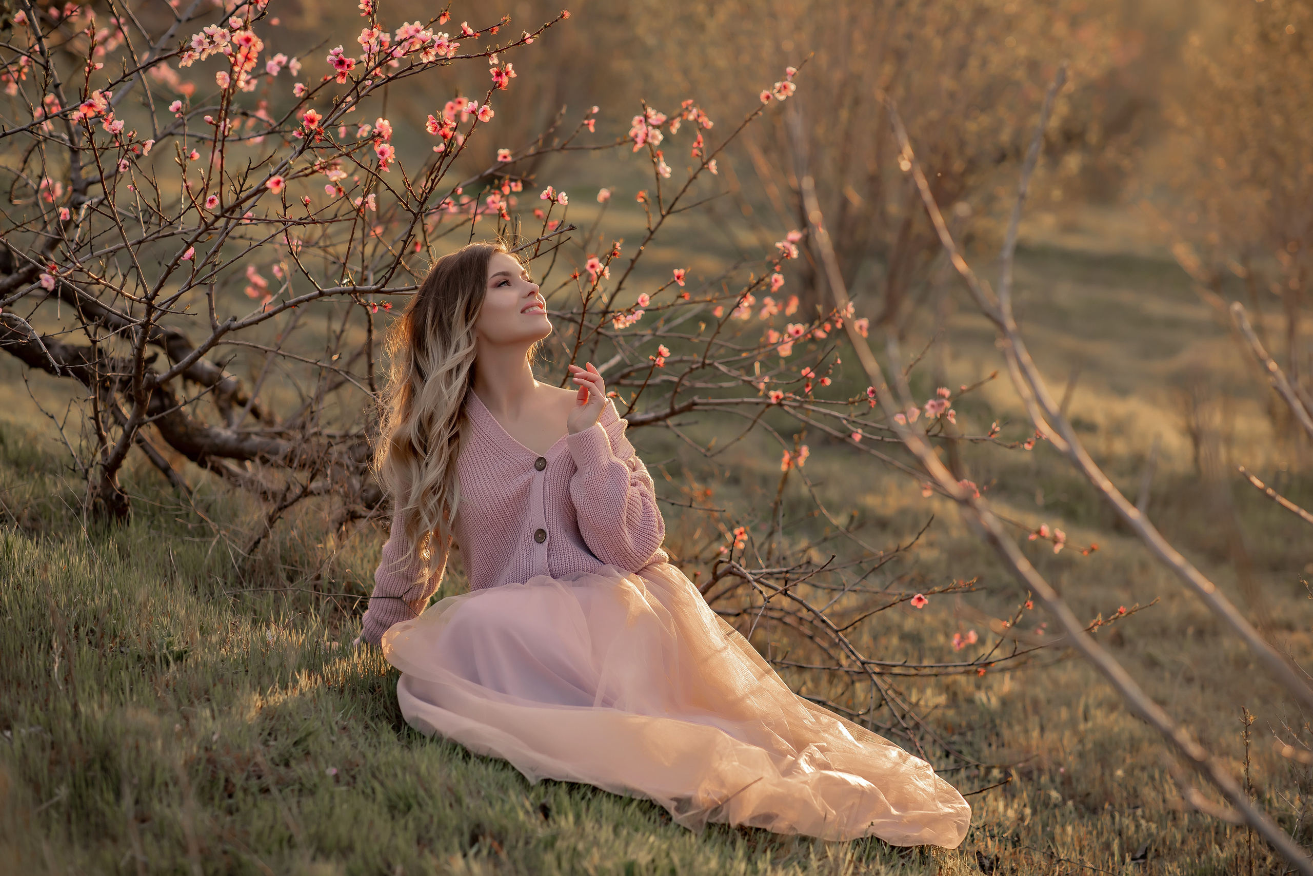 В цветении. Фотограф-стилист Крым Прокат одежды в Крыму. Фотосессии в Крыму