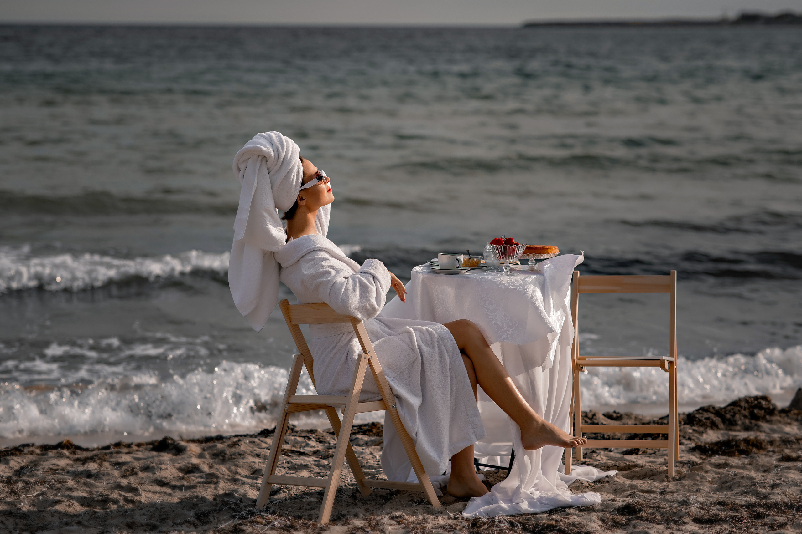 Фотосессия тематическая с идеей. Фотограф-стилист Крым Прокат одежды в Крыму. Фотосессии в Крыму