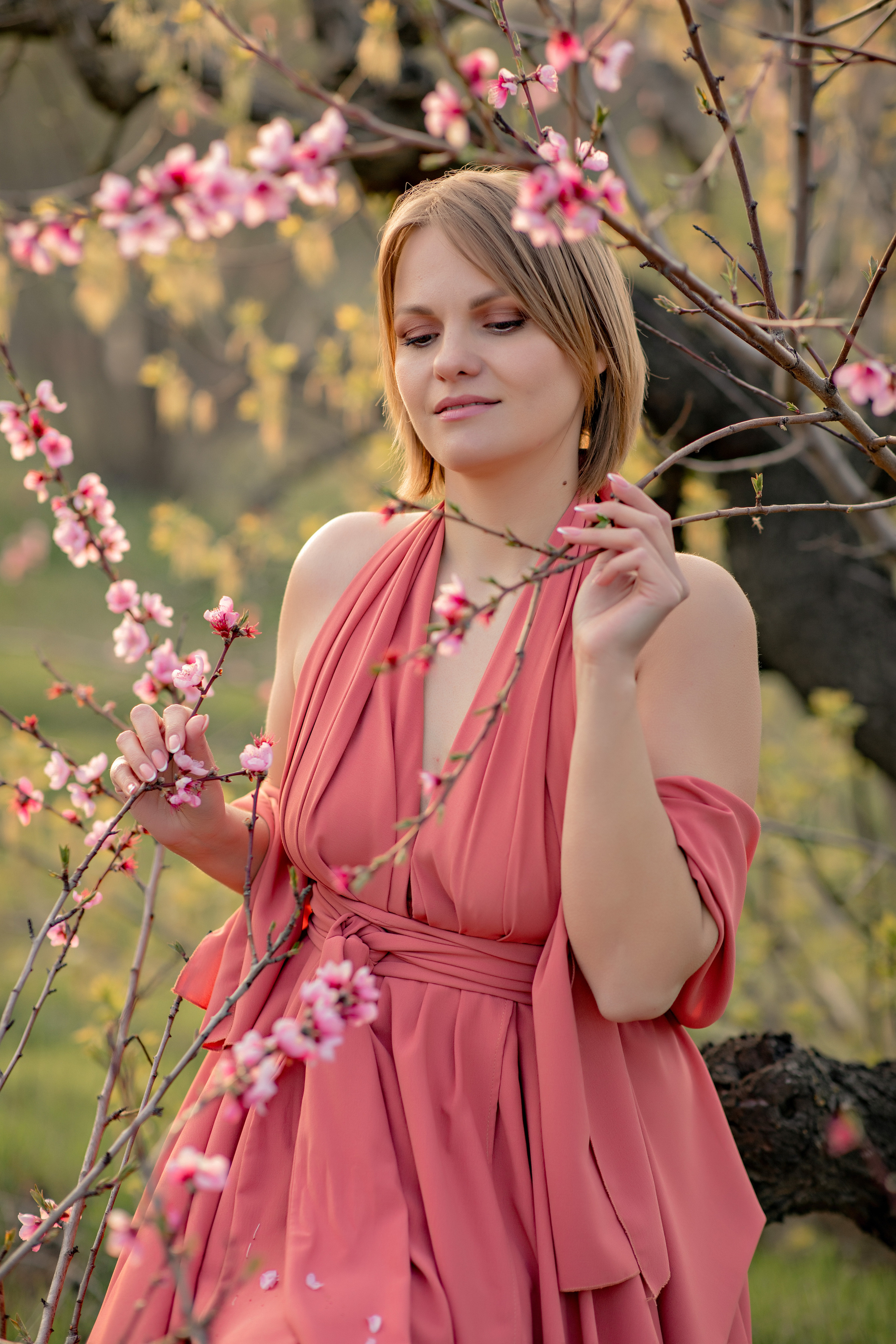 В цветении. Фотограф-стилист Крым Прокат одежды в Крыму. Фотосессии в Крыму