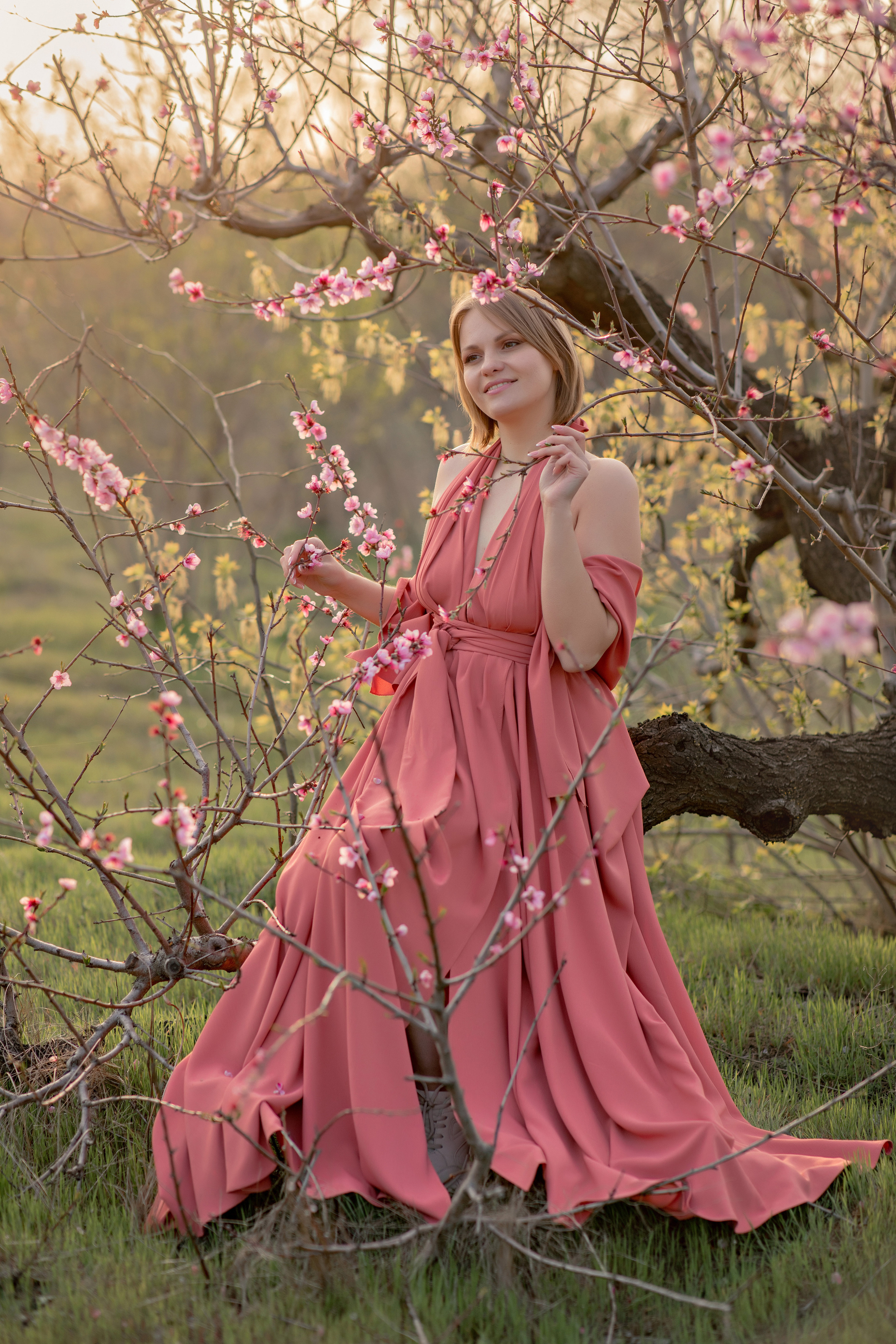 В цветении. Фотограф-стилист Крым Прокат одежды в Крыму. Фотосессии в Крыму