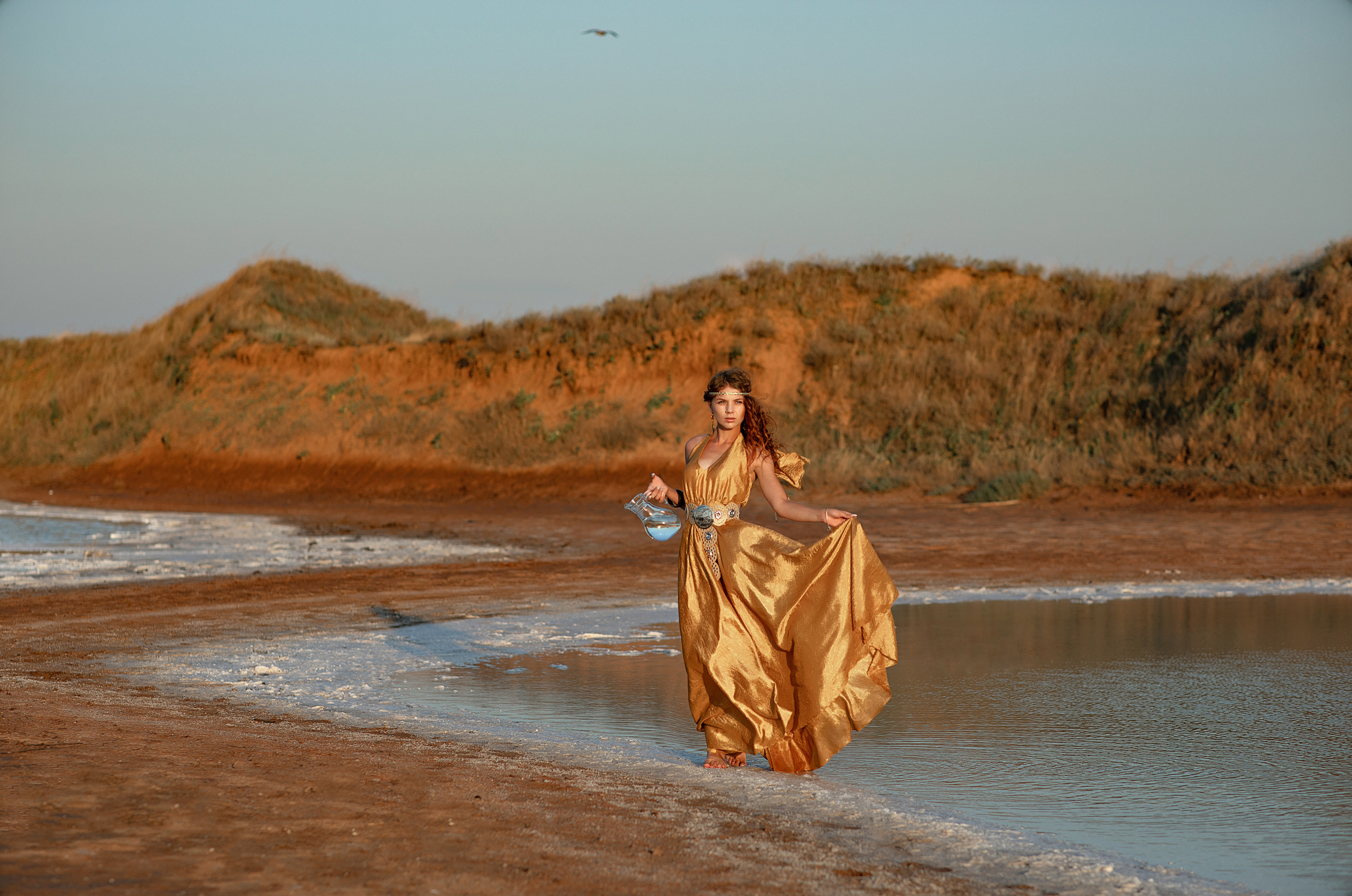 Фотосессия тематическая с идеей. Фотограф-стилист Крым Прокат одежды в Крыму. Фотосессии в Крыму