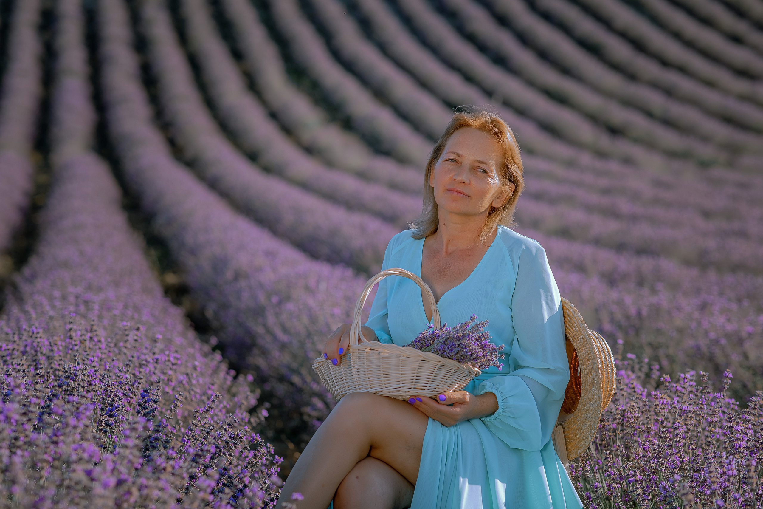 В цветении. Фотограф-стилист Крым Прокат одежды в Крыму. Фотосессии в Крыму