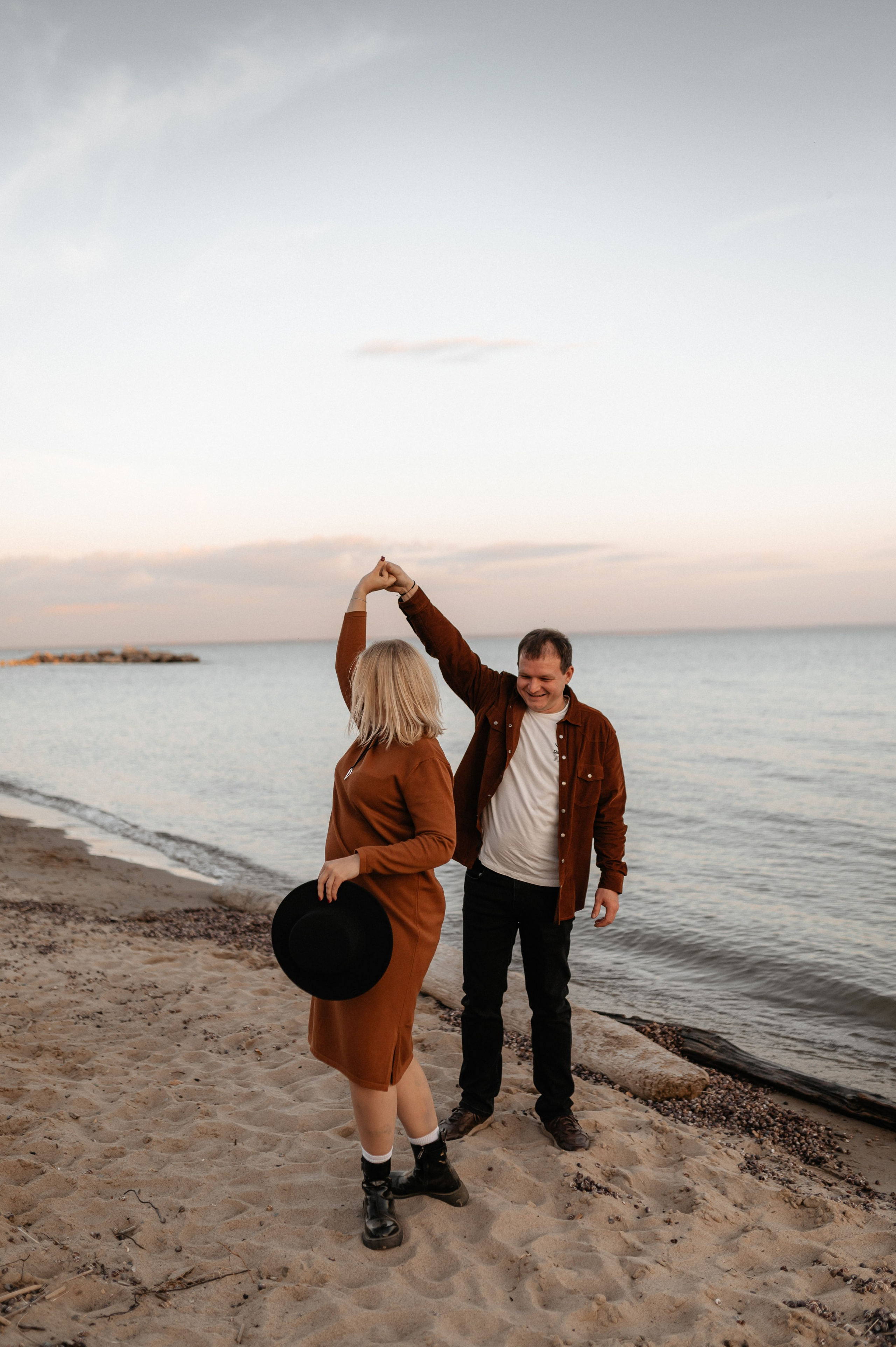 На пляже в Ленинском. Главная