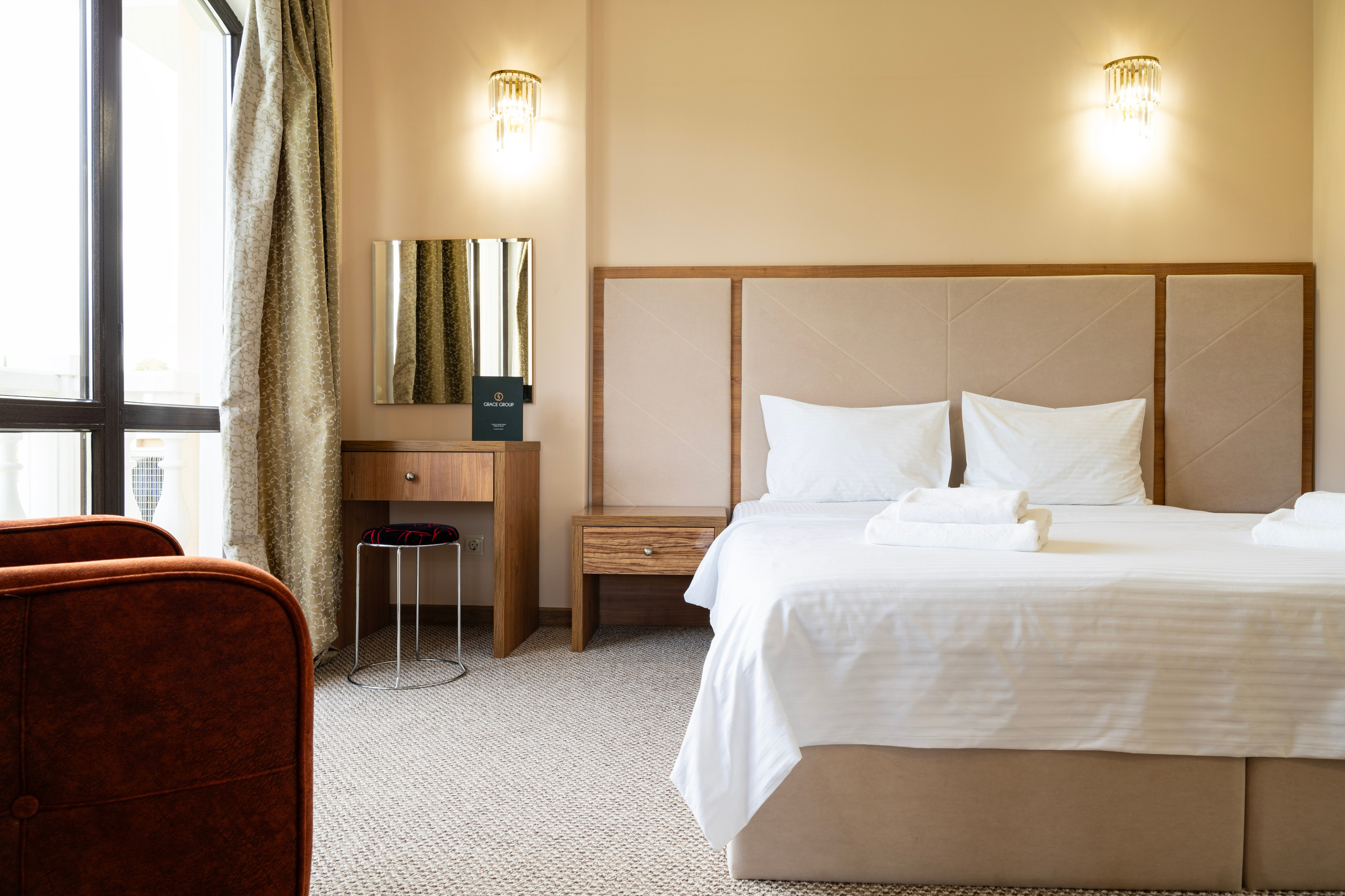 Грейс Фаорс. Главная