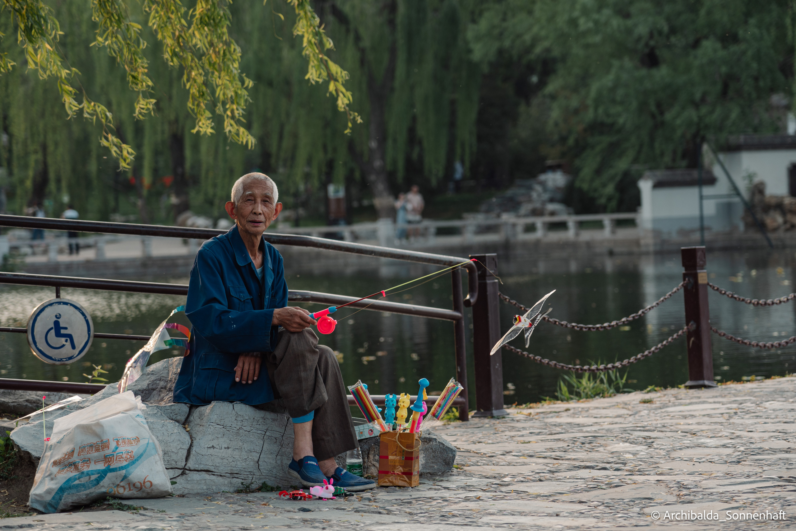 北京（Beijing), 2023.05.02. Photographer in Guangzhou, China. Archibald Sonnenhaft