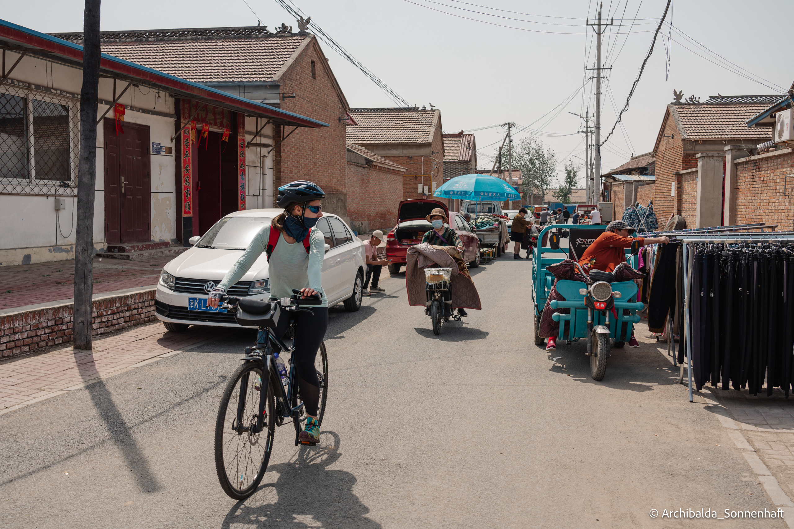 Tianjin-Beijin. Photographer in Guangzhou, China. Archibald Sonnenhaft