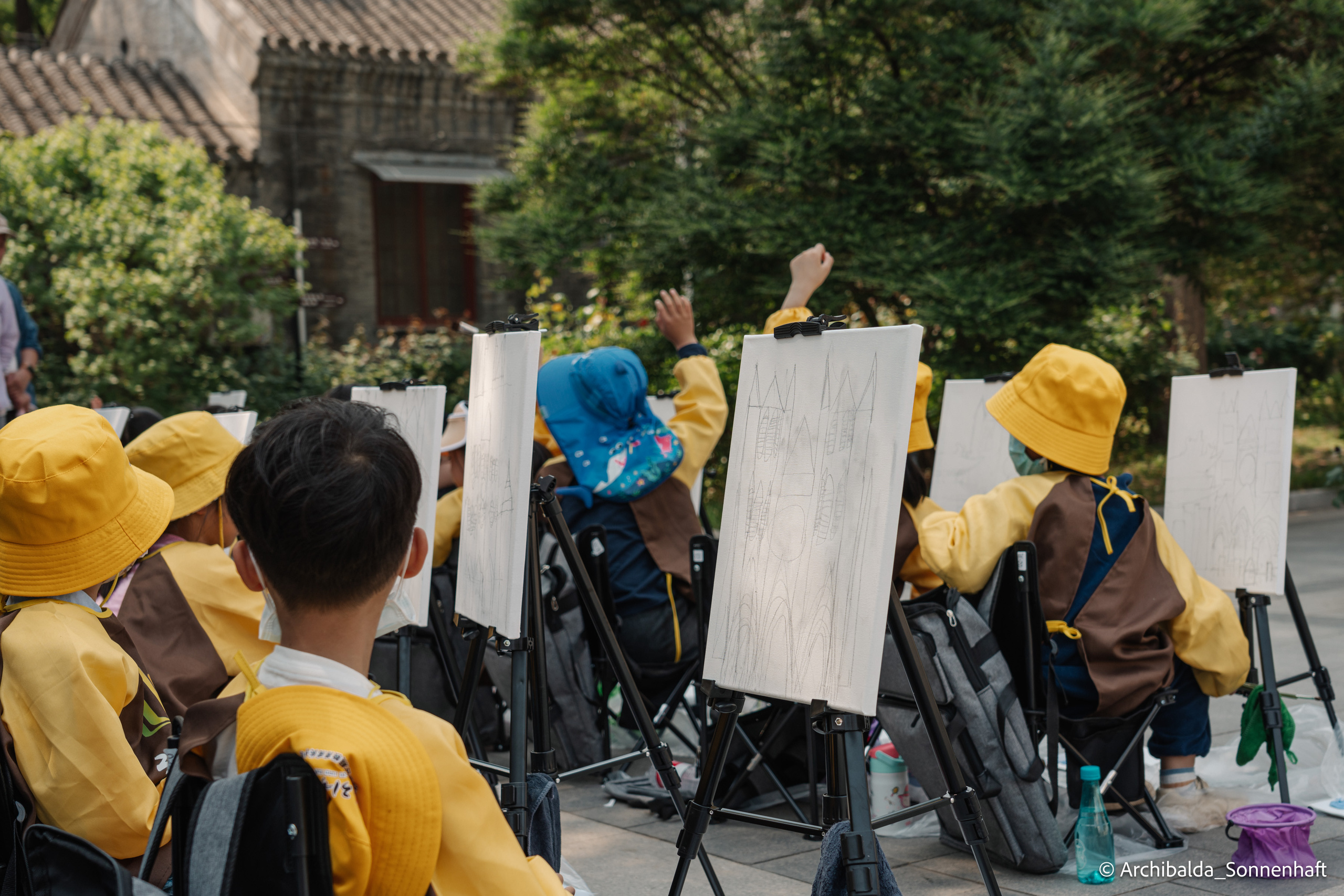 北京（Beijing), 2023.05.02. Photographer in Guangzhou, China. Archibald Sonnenhaft