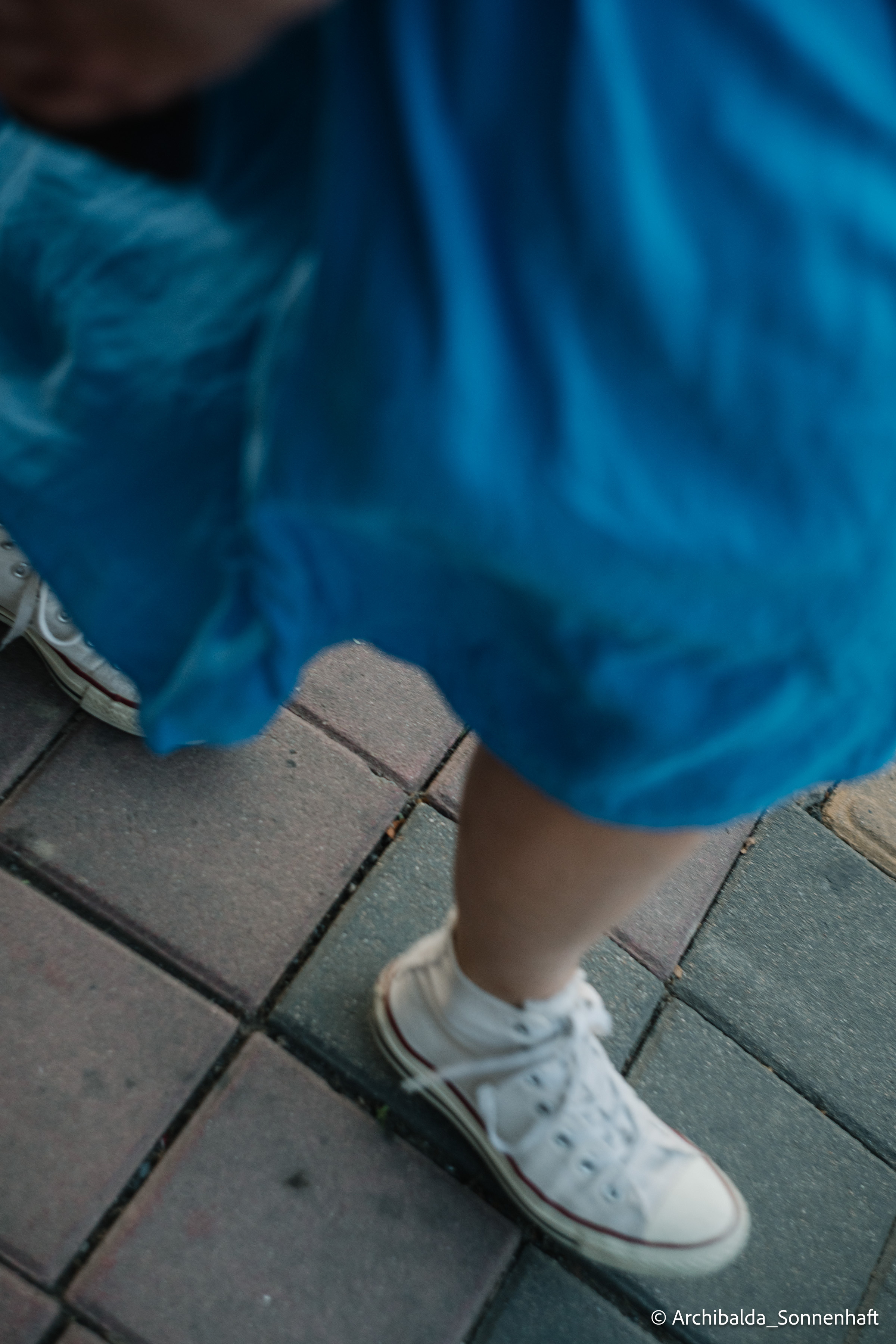 Walk of the First day of Summer. Photographer in Guangzhou, China. Archibald Sonnenhaft