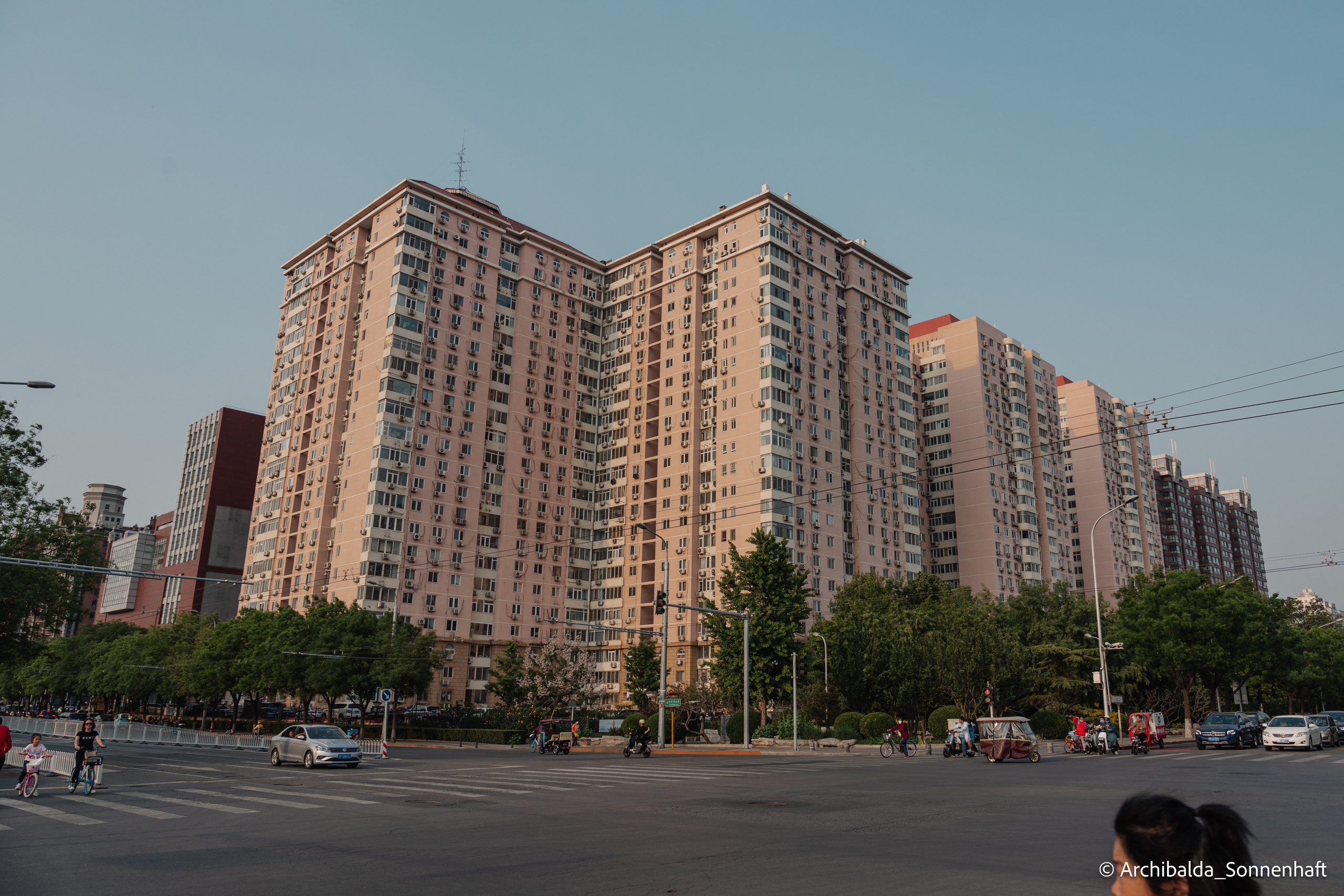 Tianjin-Beijin. Photographer in Guangzhou, China. Archibald Sonnenhaft