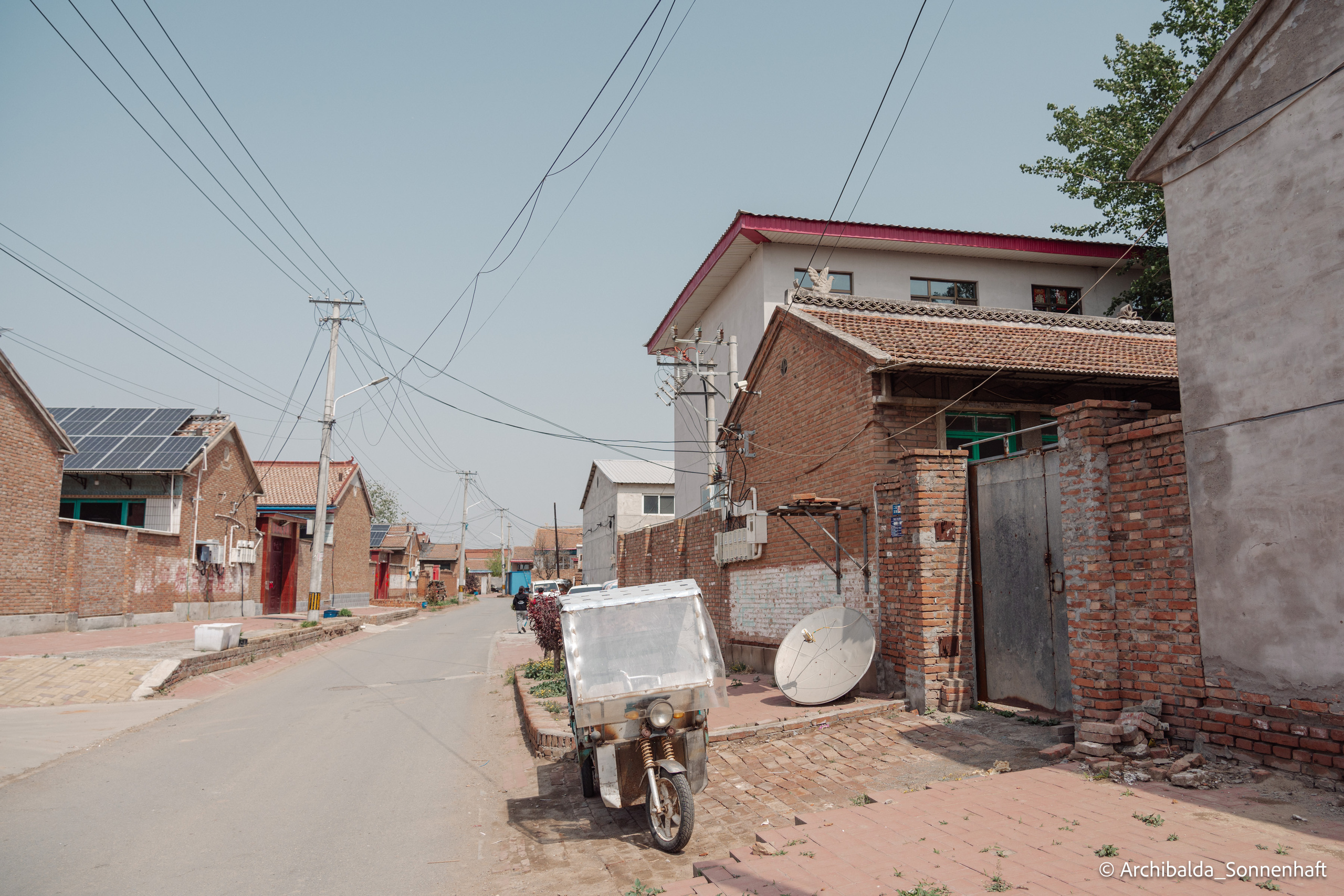 Tianjin-Beijin. Photographer in Guangzhou, China. Archibald Sonnenhaft