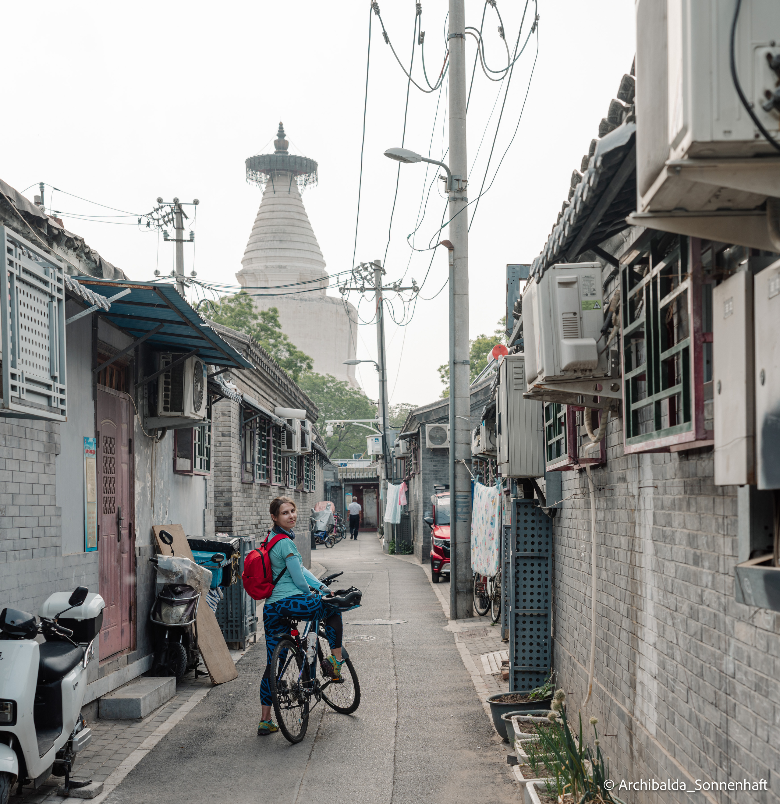 Tianjin-Beijin. Photographer in Guangzhou, China. Archibald Sonnenhaft