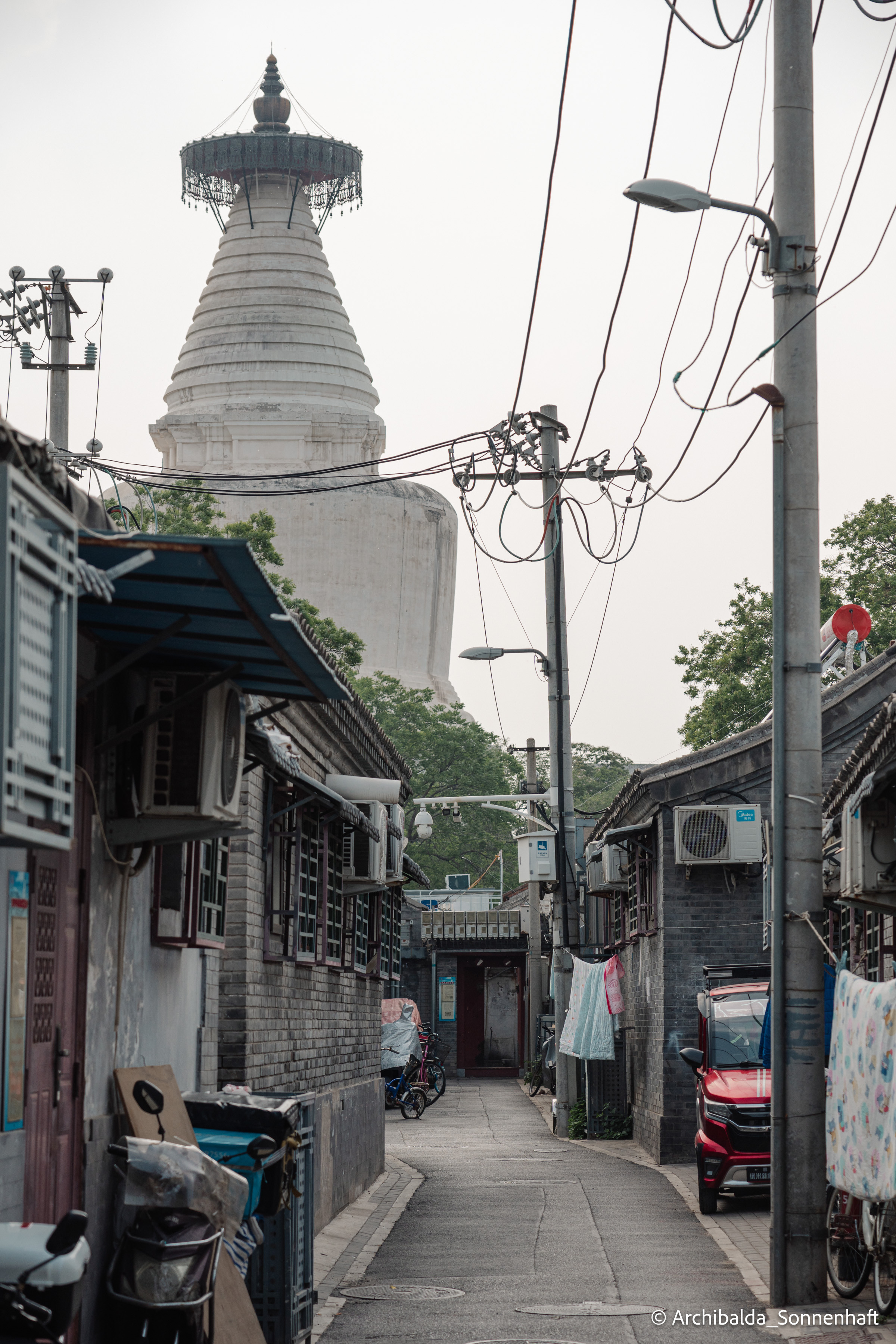 北京（Beijing), 2023.05.02. Photographer in Guangzhou, China. Archibald Sonnenhaft