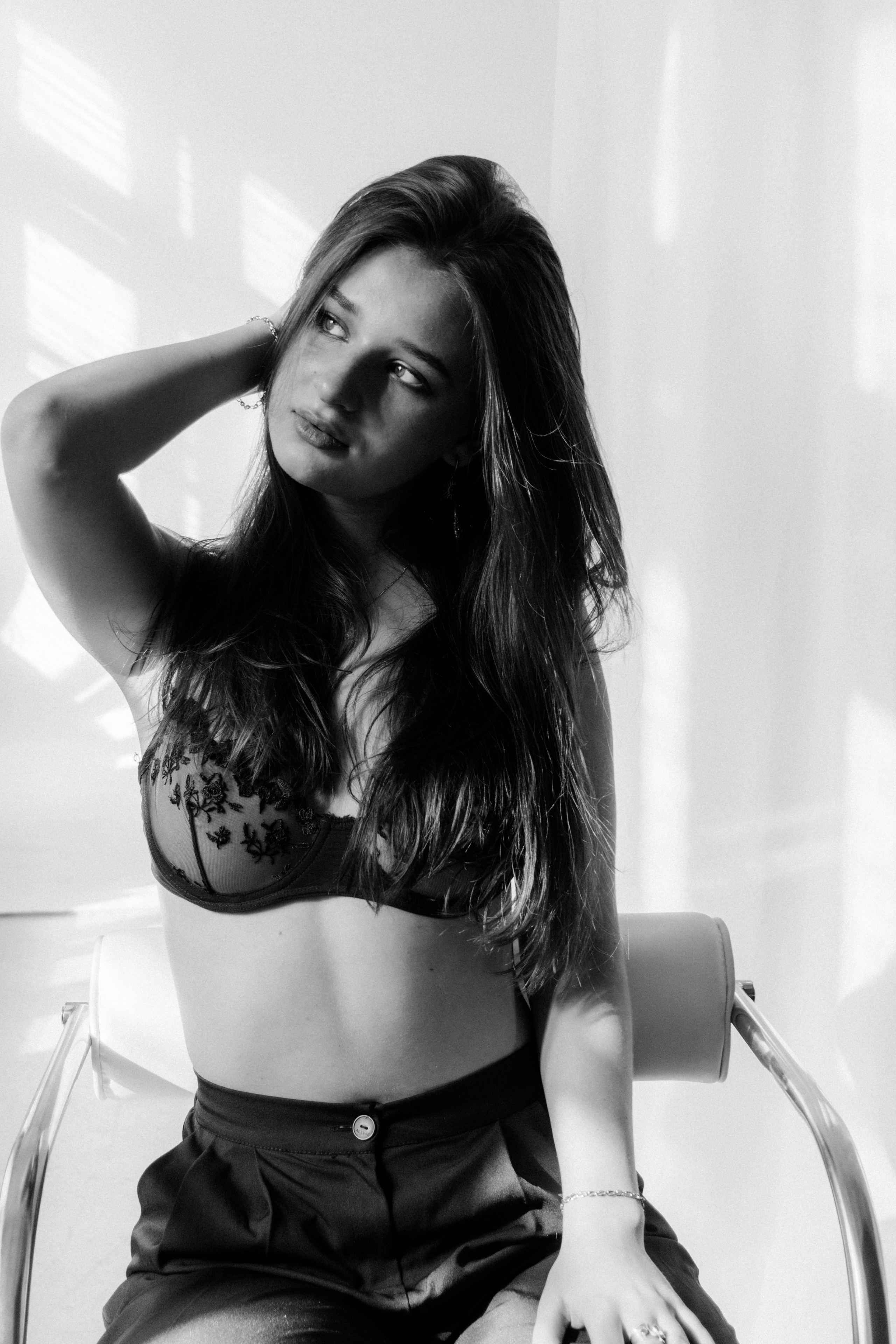 Alisa. Я — Алёна и я фотографирую красиво (е)